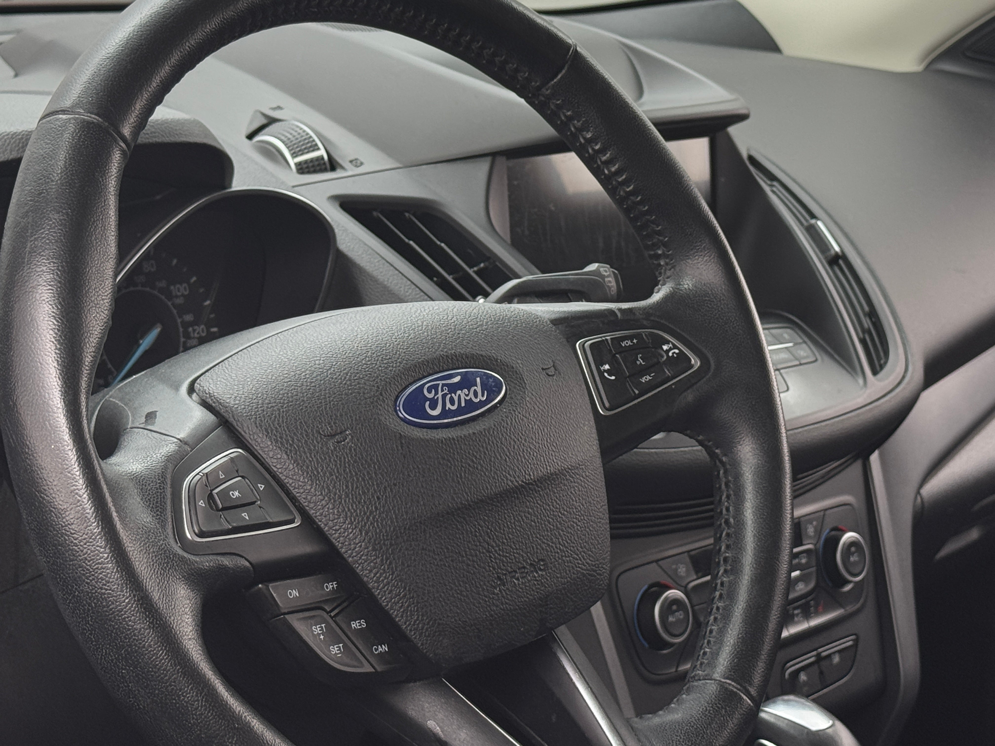 2019 Ford Escape SEL 4