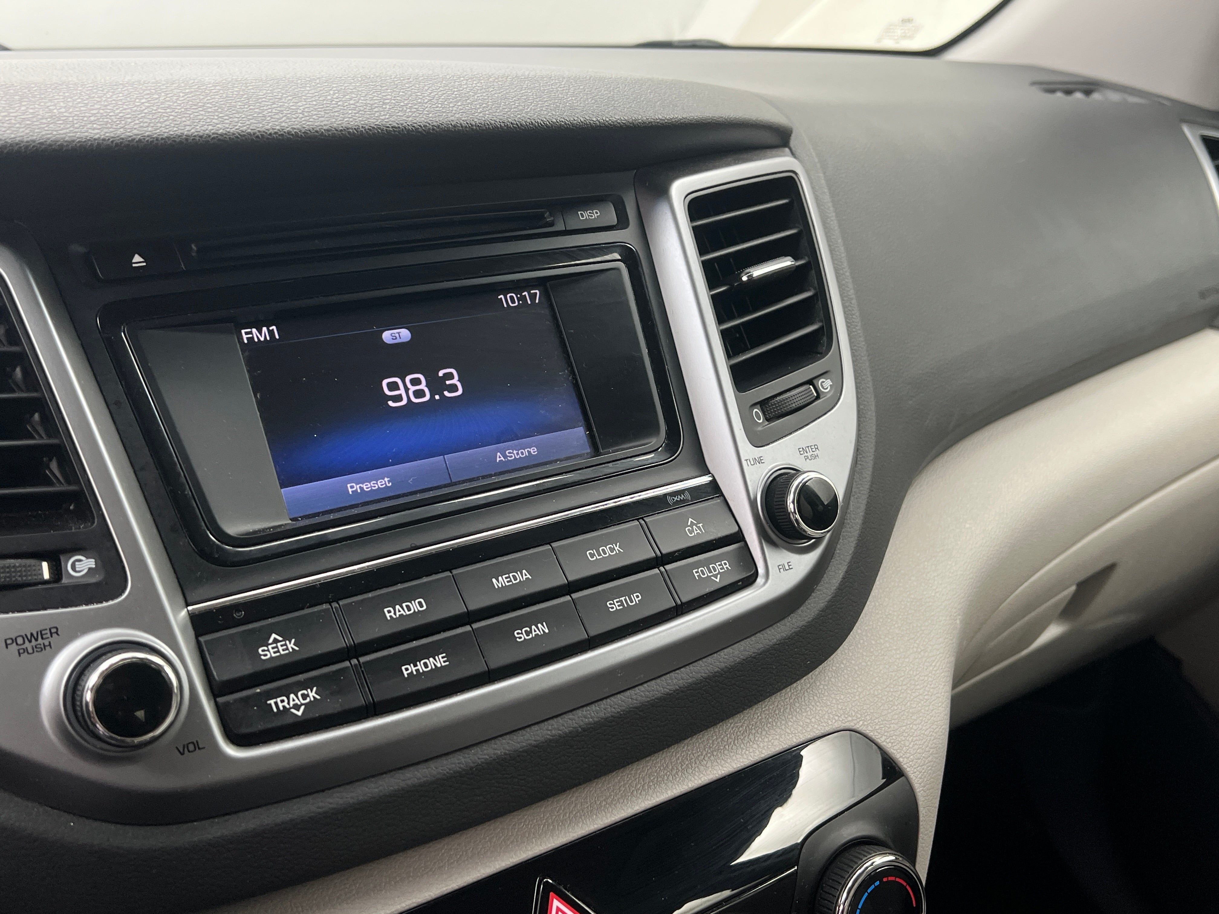 2017 Hyundai Tucson SE 4