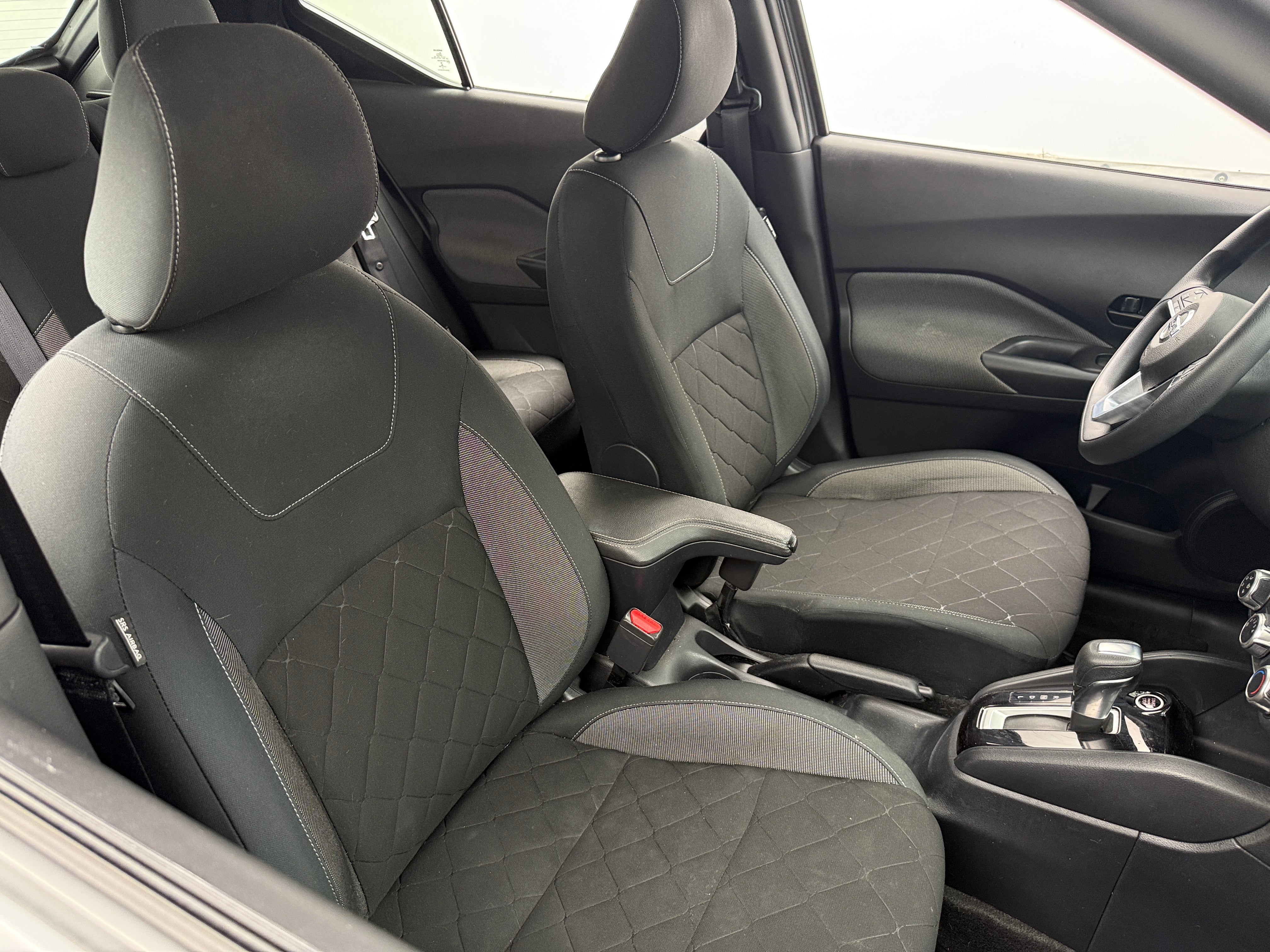 2020 Nissan Kicks S 2