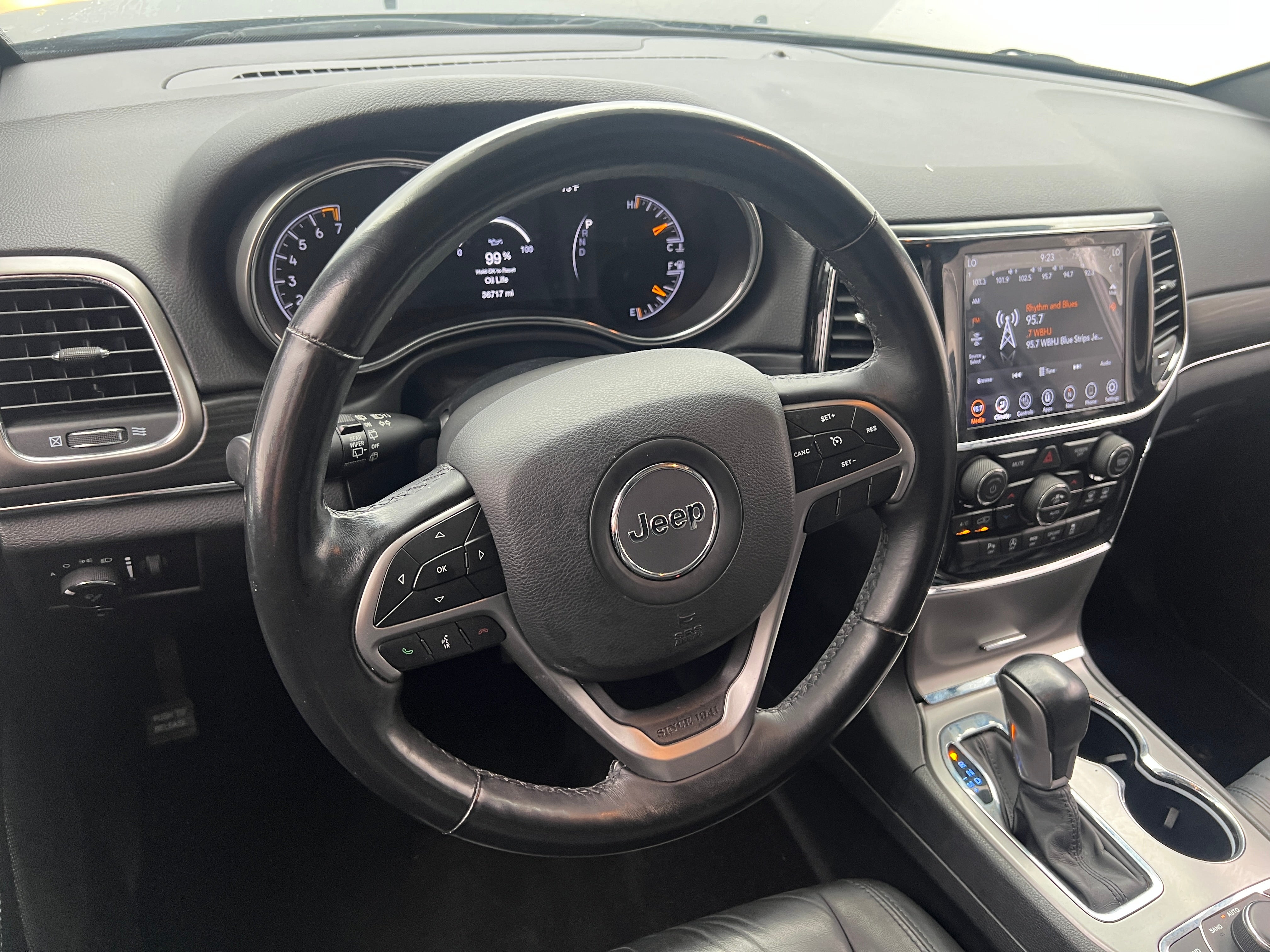 2020 Jeep Grand Cherokee Limited Edition 4