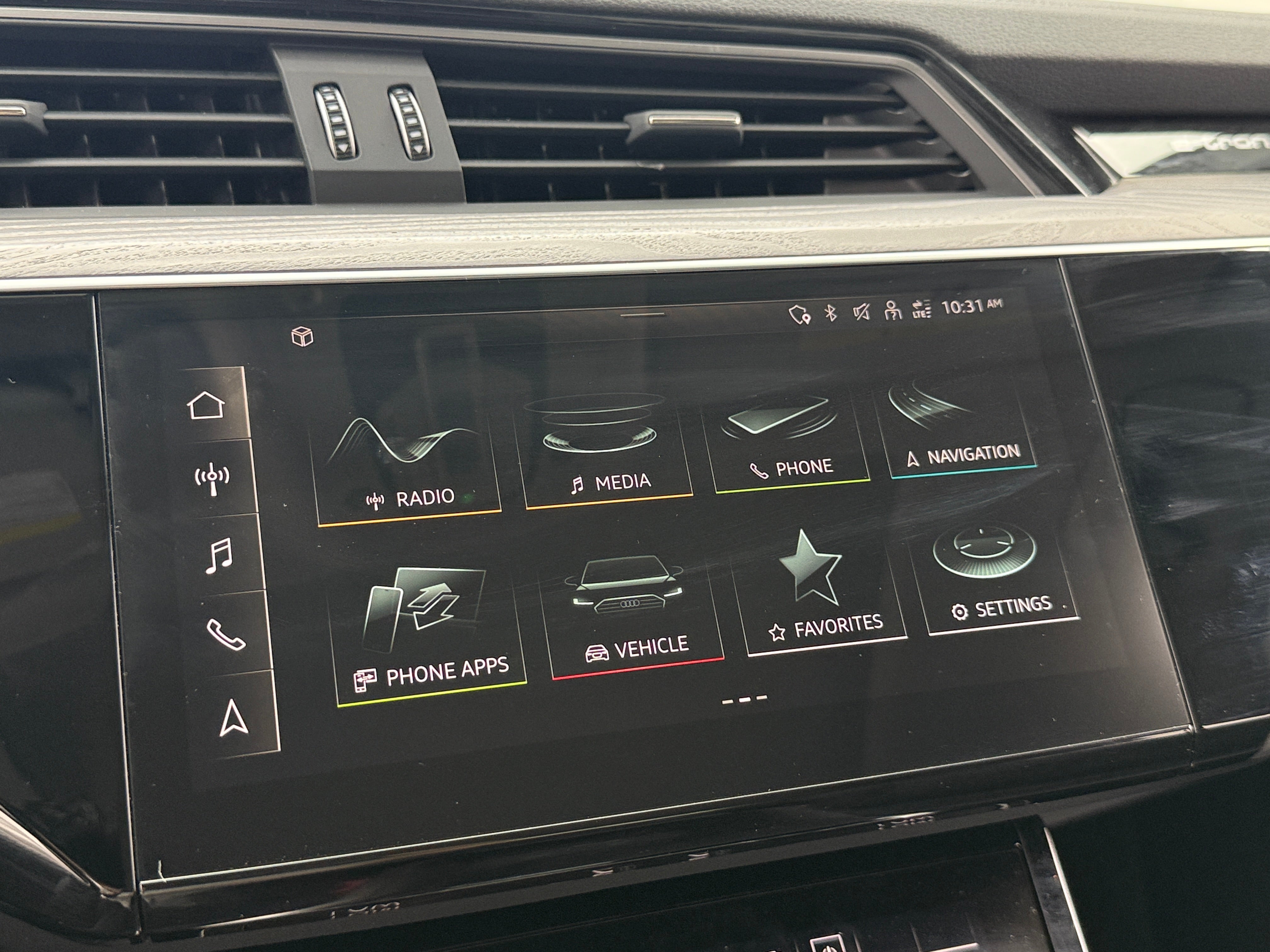 2021 Audi e-tron S Premium Plus 3