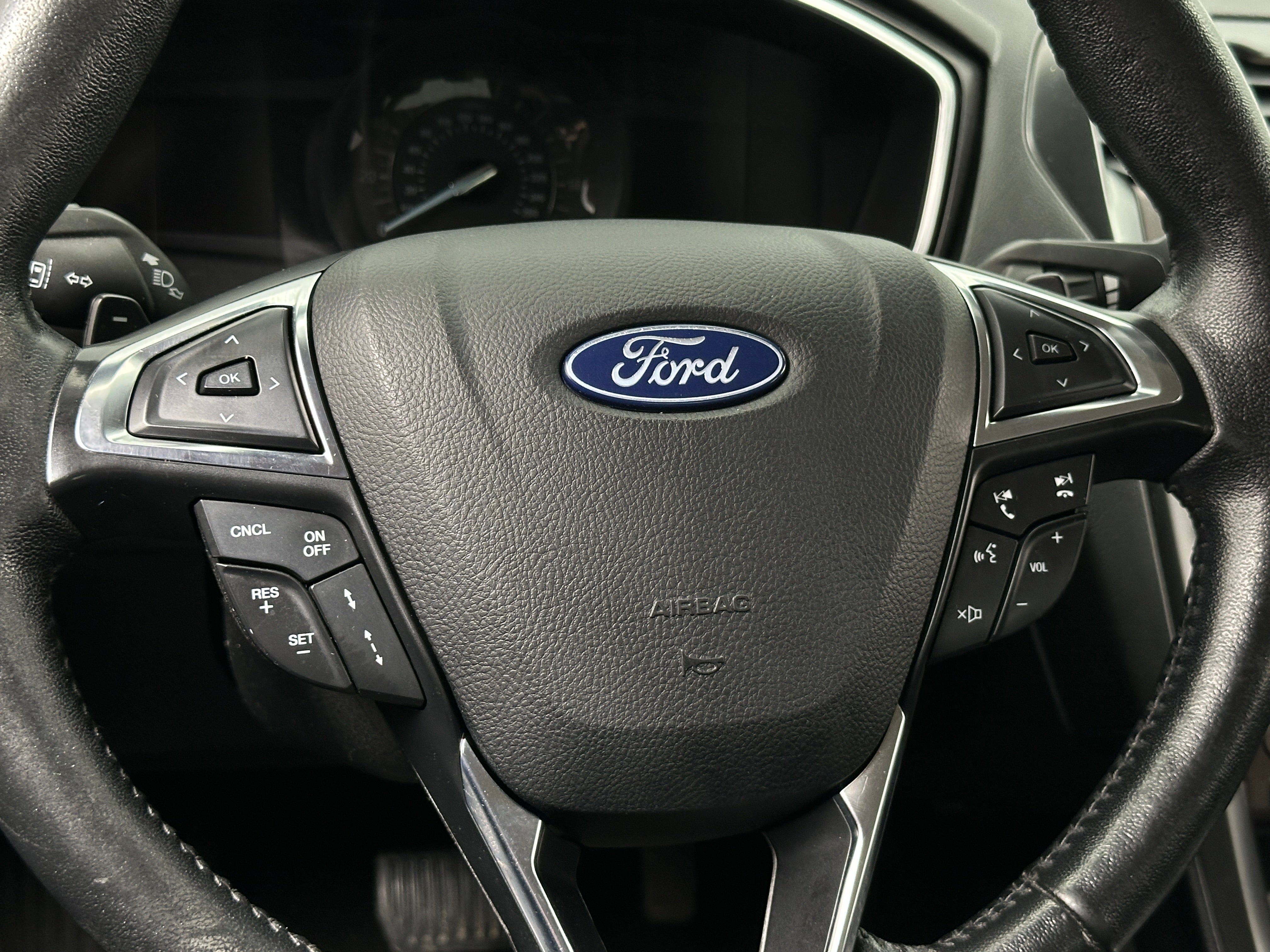 2020 Ford Fusion Titanium 4