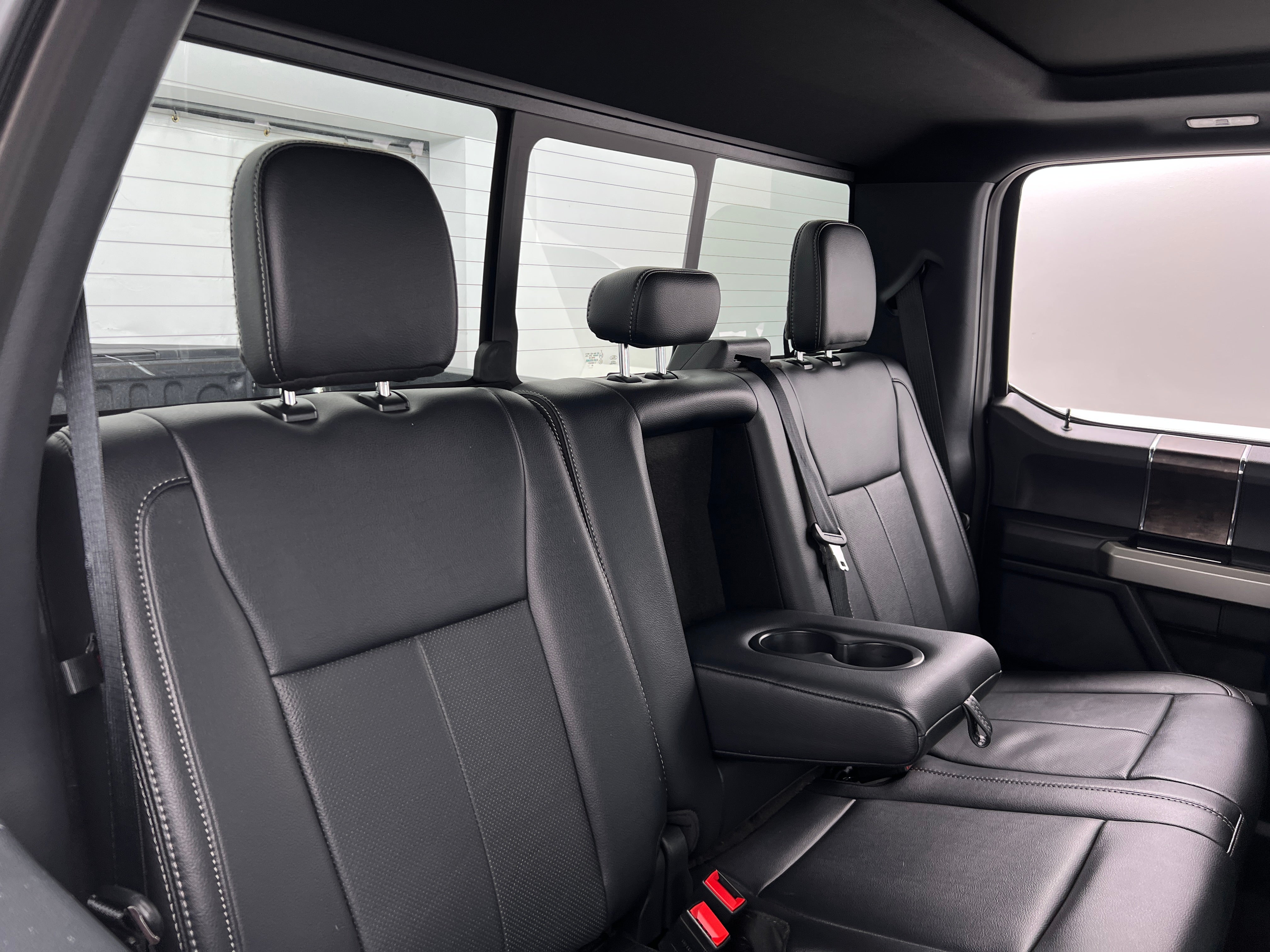 2022 Ford Econoline E-250 5