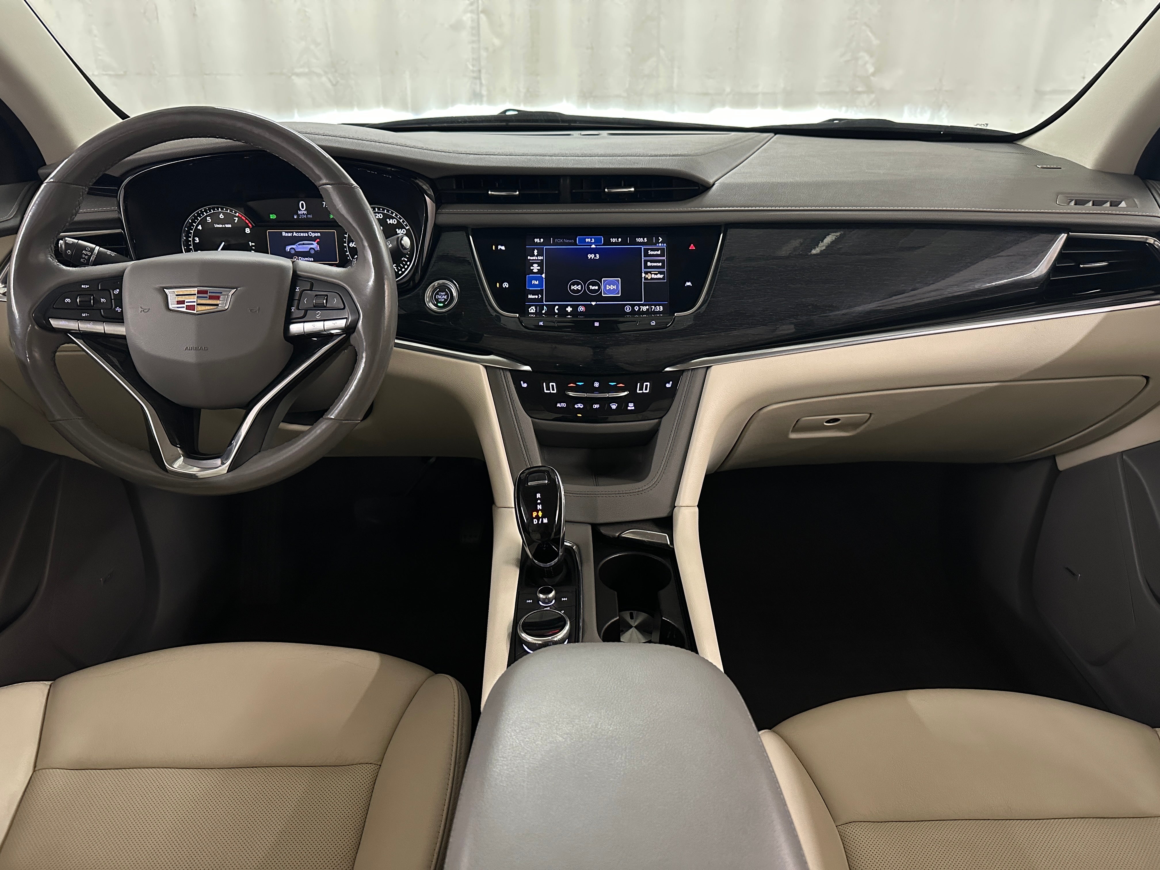 2020 Cadillac XT6 Premium Luxury 2