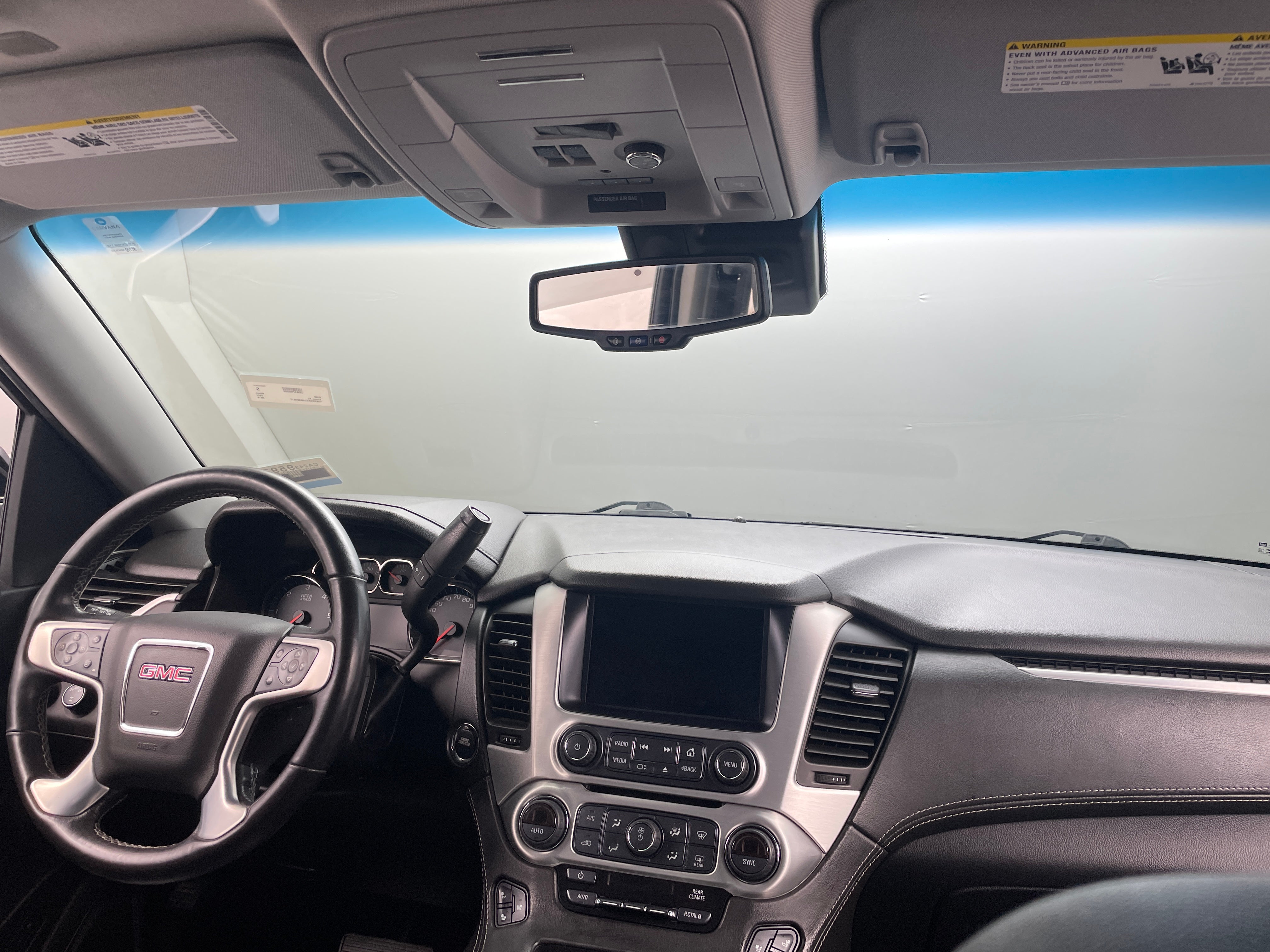 2018 GMC Yukon XL SLT 2