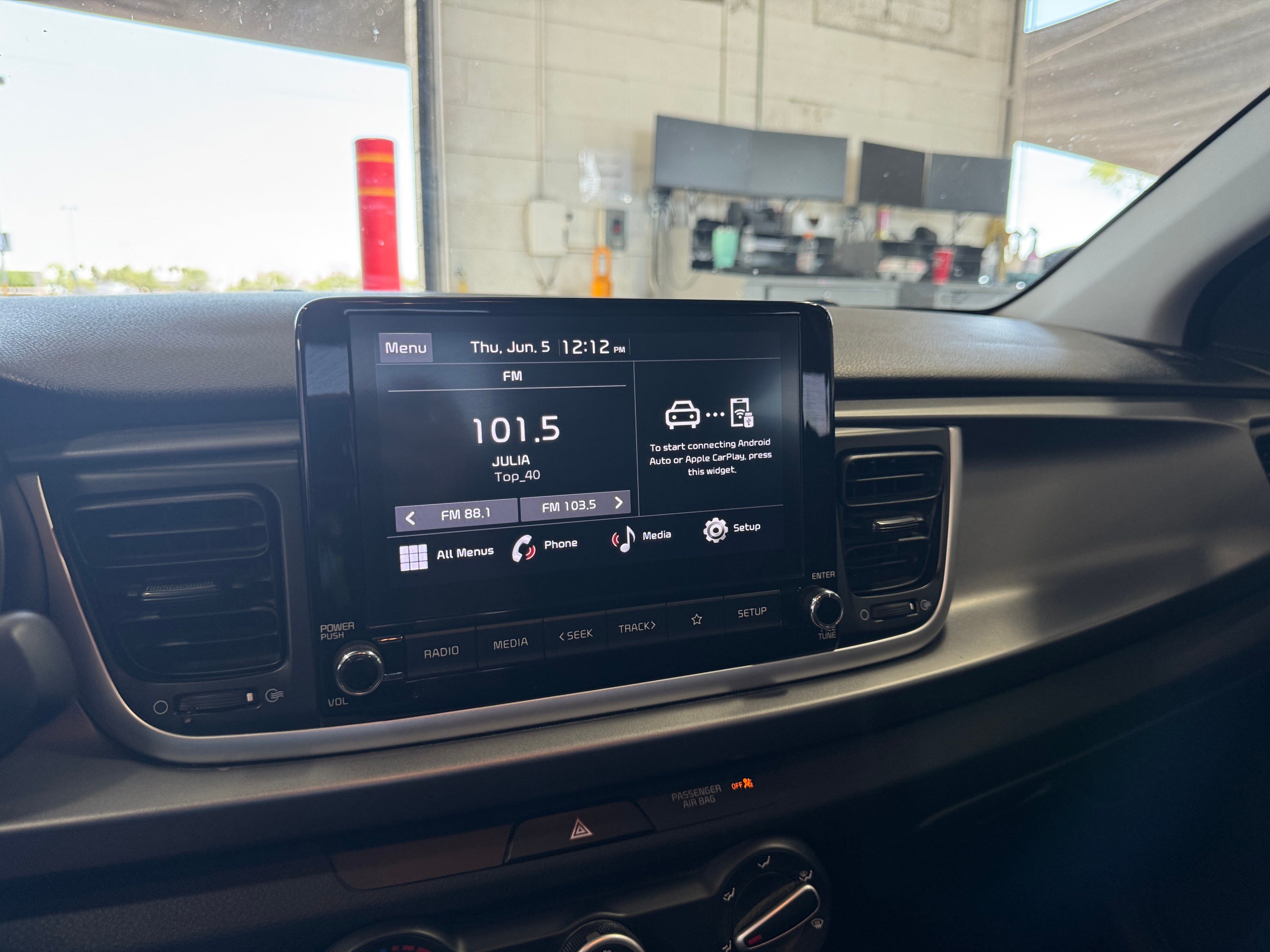 2023 Kia Rio LX 4