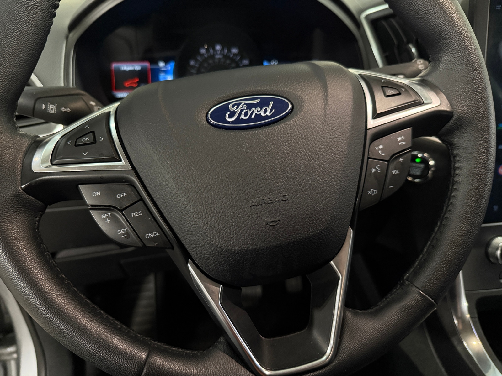 Thumbnail: 2024 Ford Edge - 4