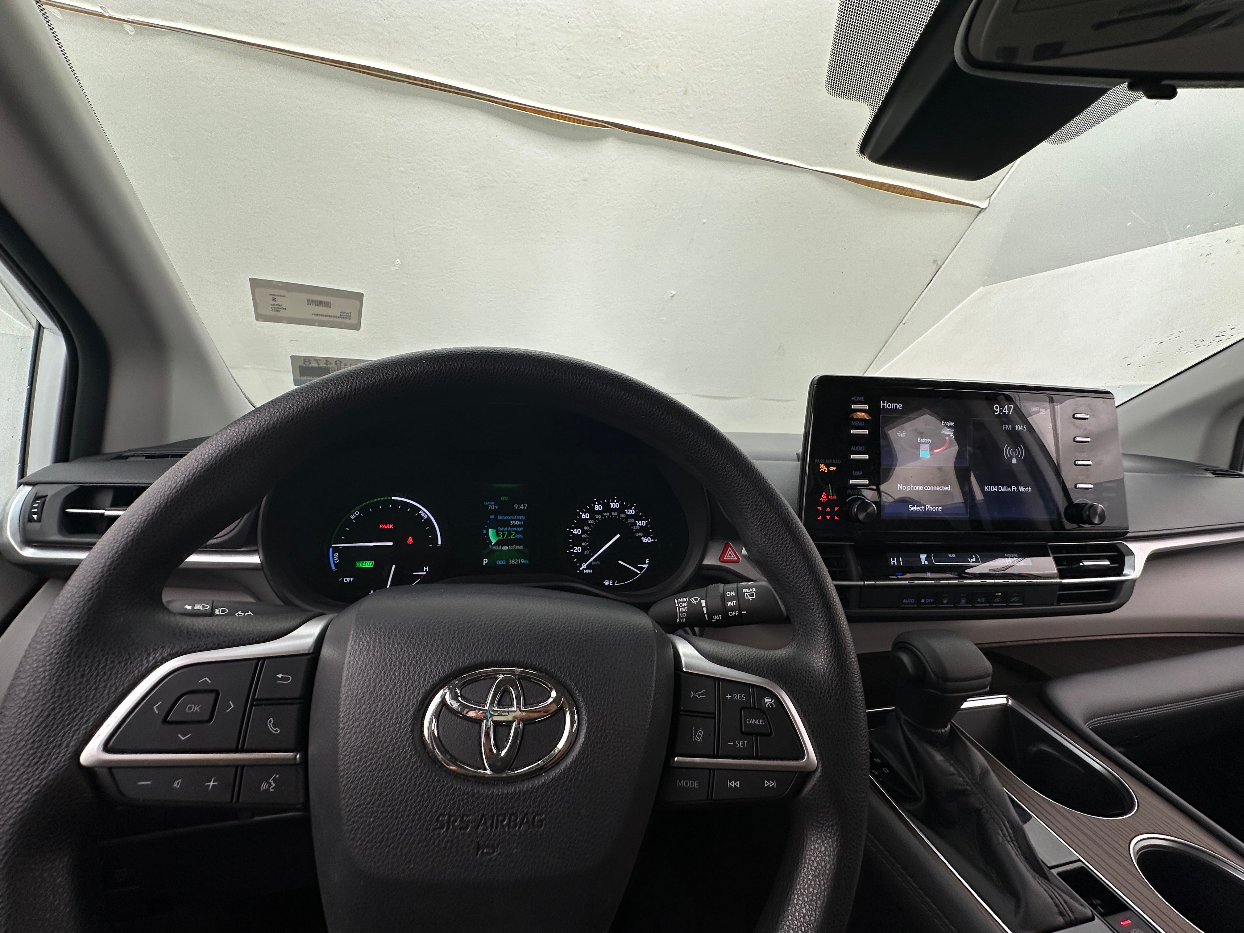2021 Toyota Sienna LE 3