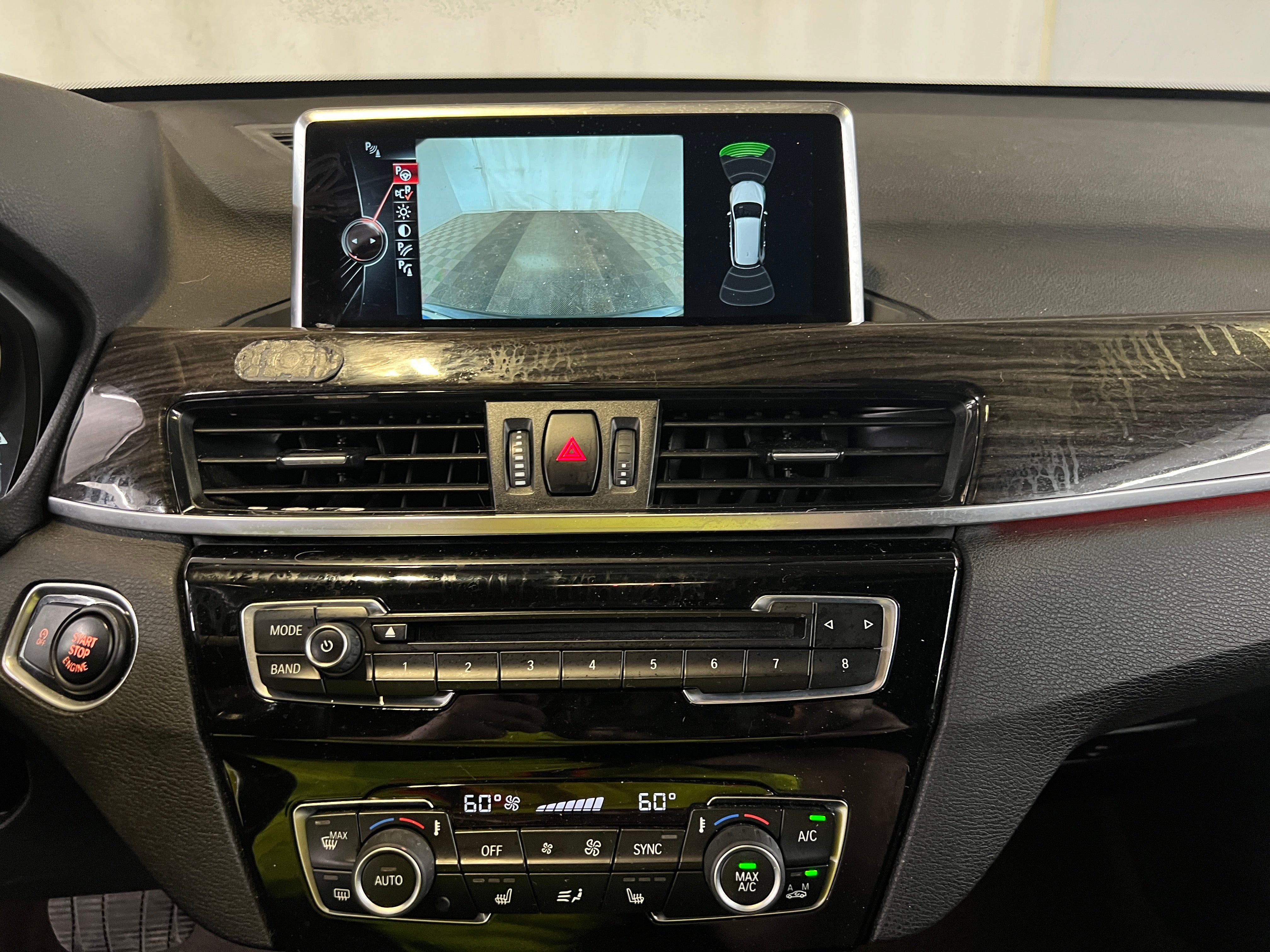 2017 BMW X1 xDrive28i 3