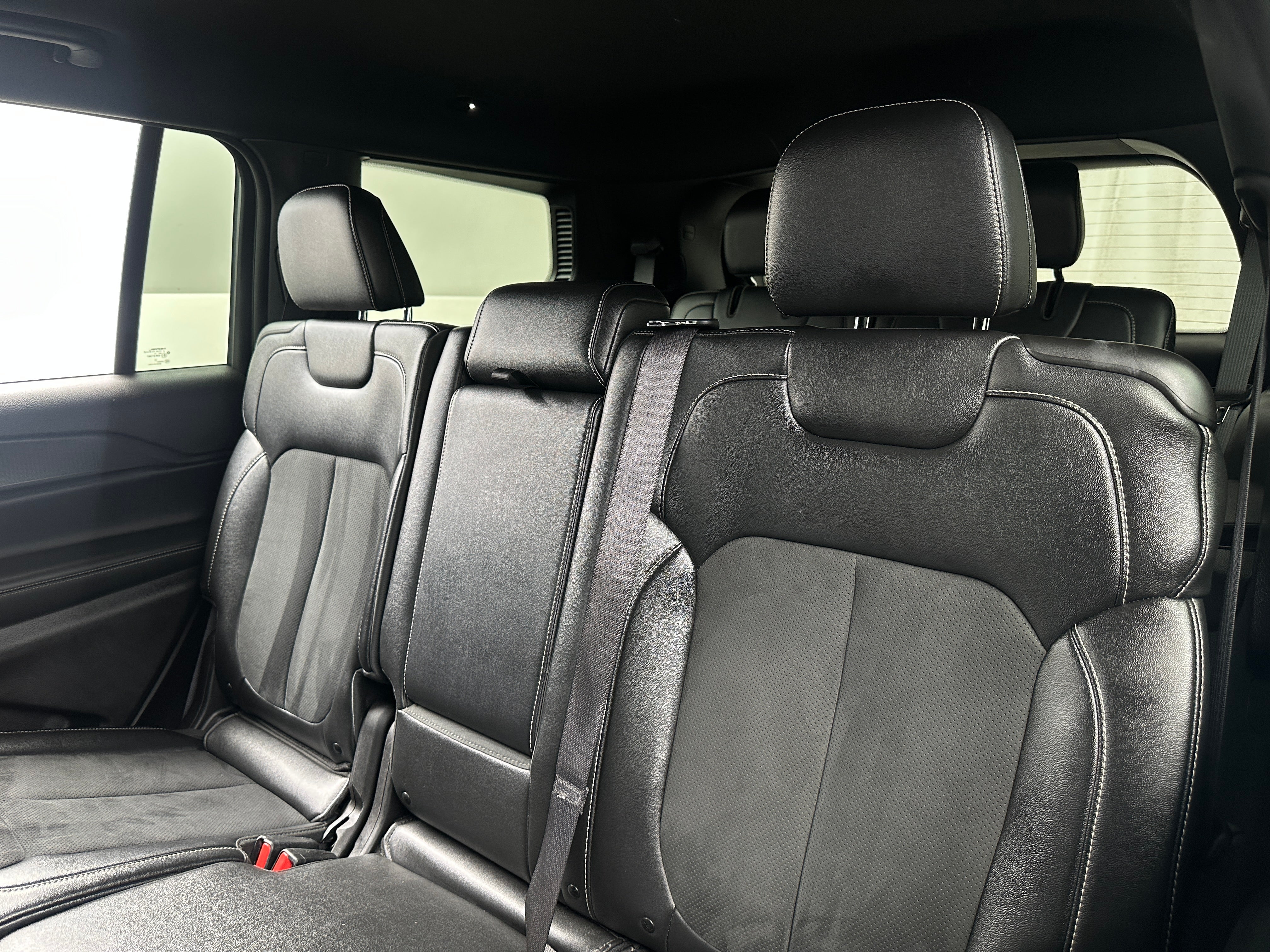 2024 Jeep Grand Cherokee L Altitude 6