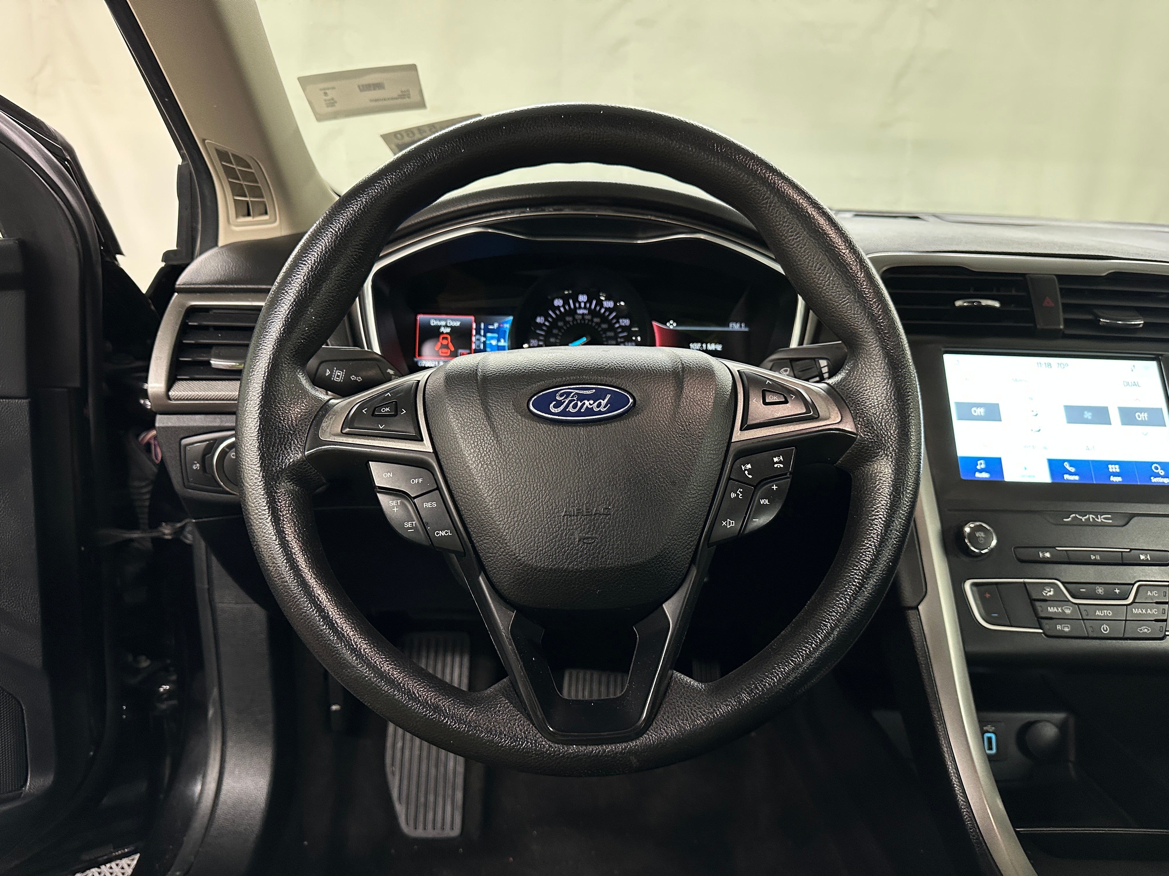 2020 Ford Fusion SE 5
