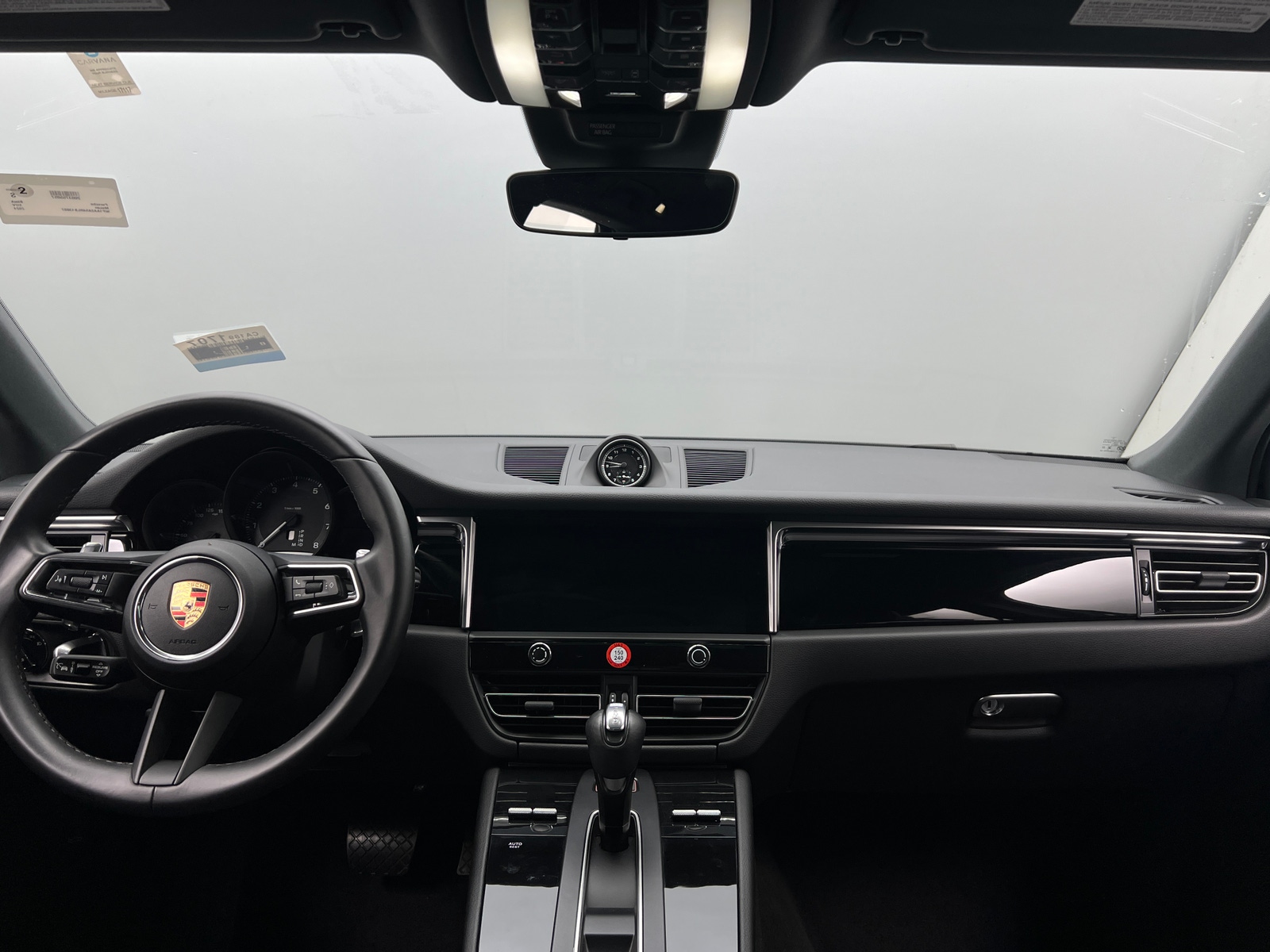 Thumbnail: 2024 Porsche Macan - 2