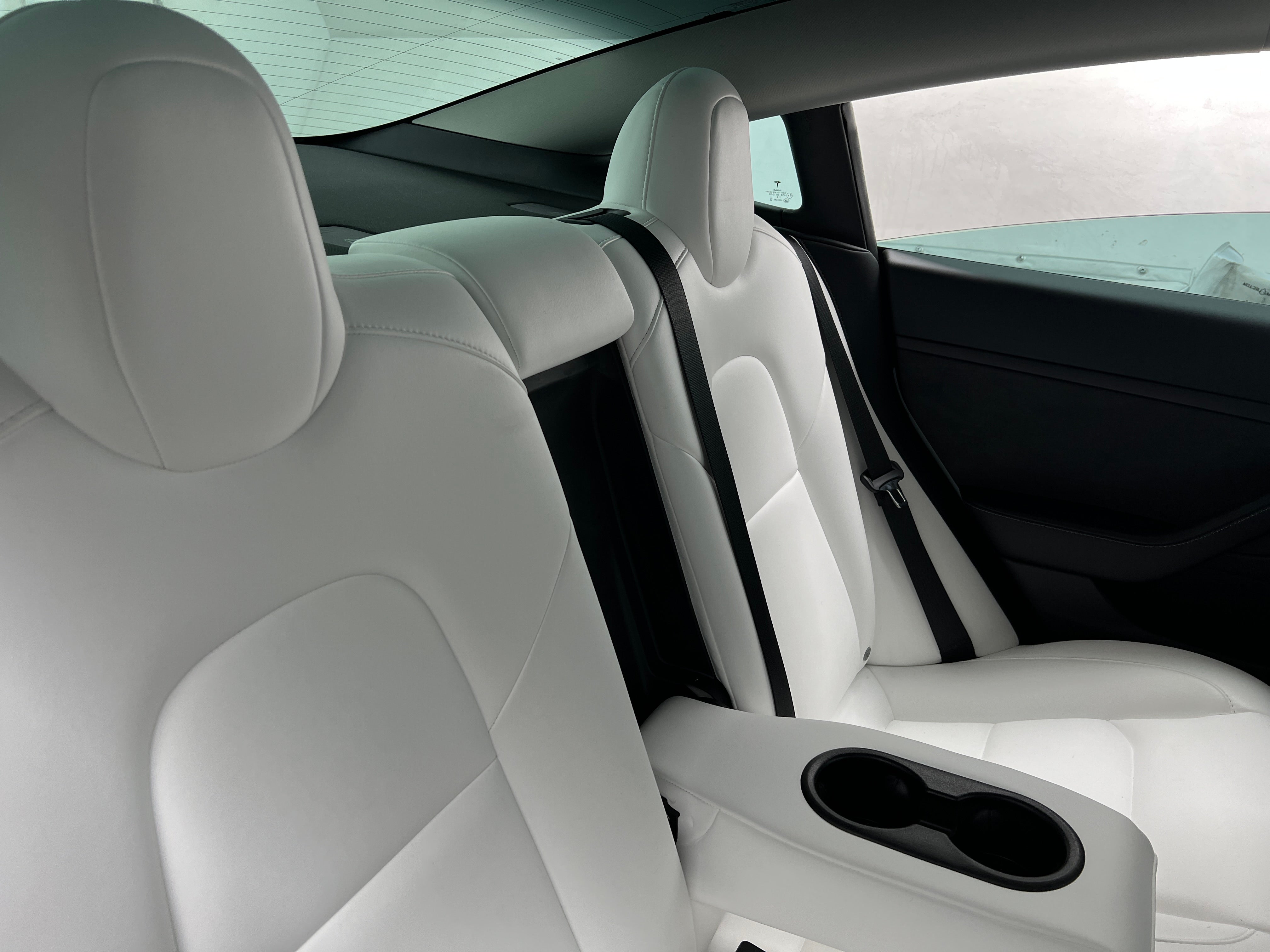 2023 Tesla Model 3 Standard Range 4