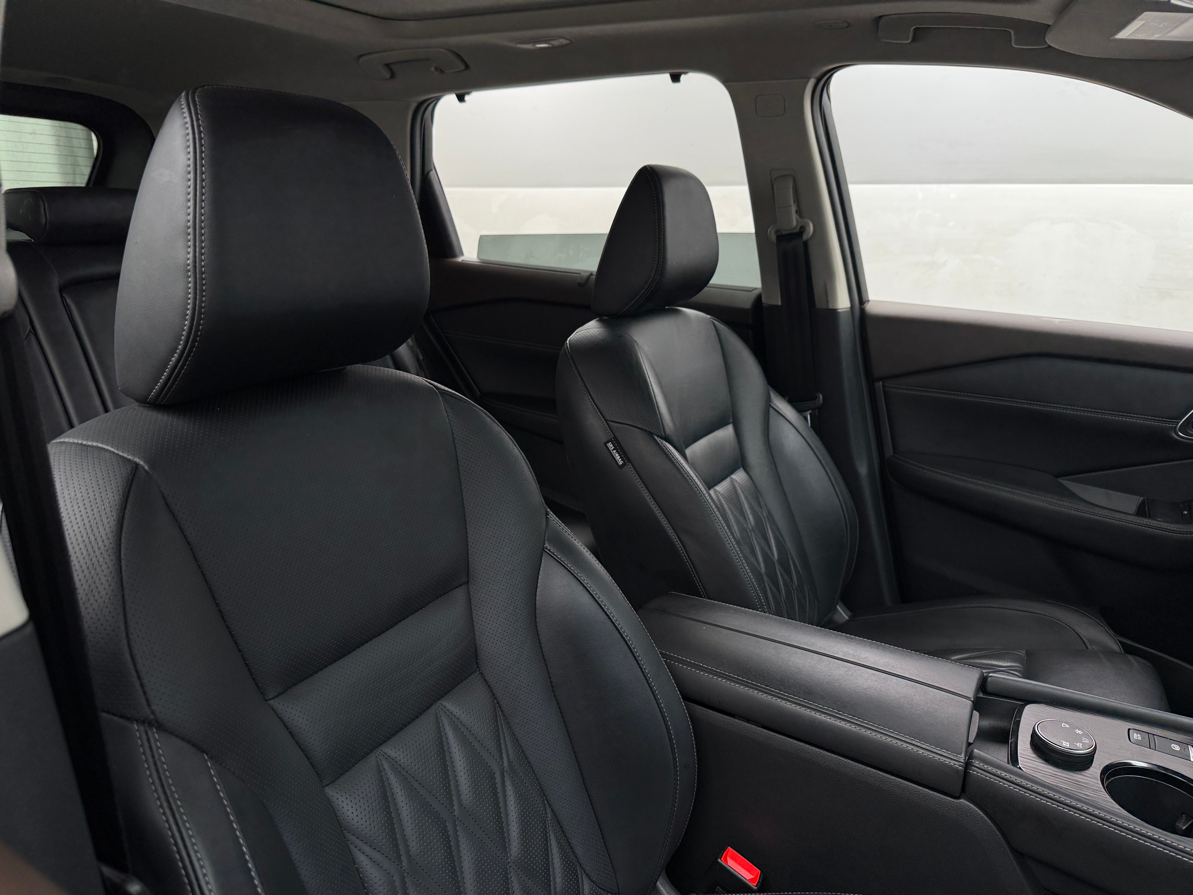 2022 Nissan Rogue Platinum 2