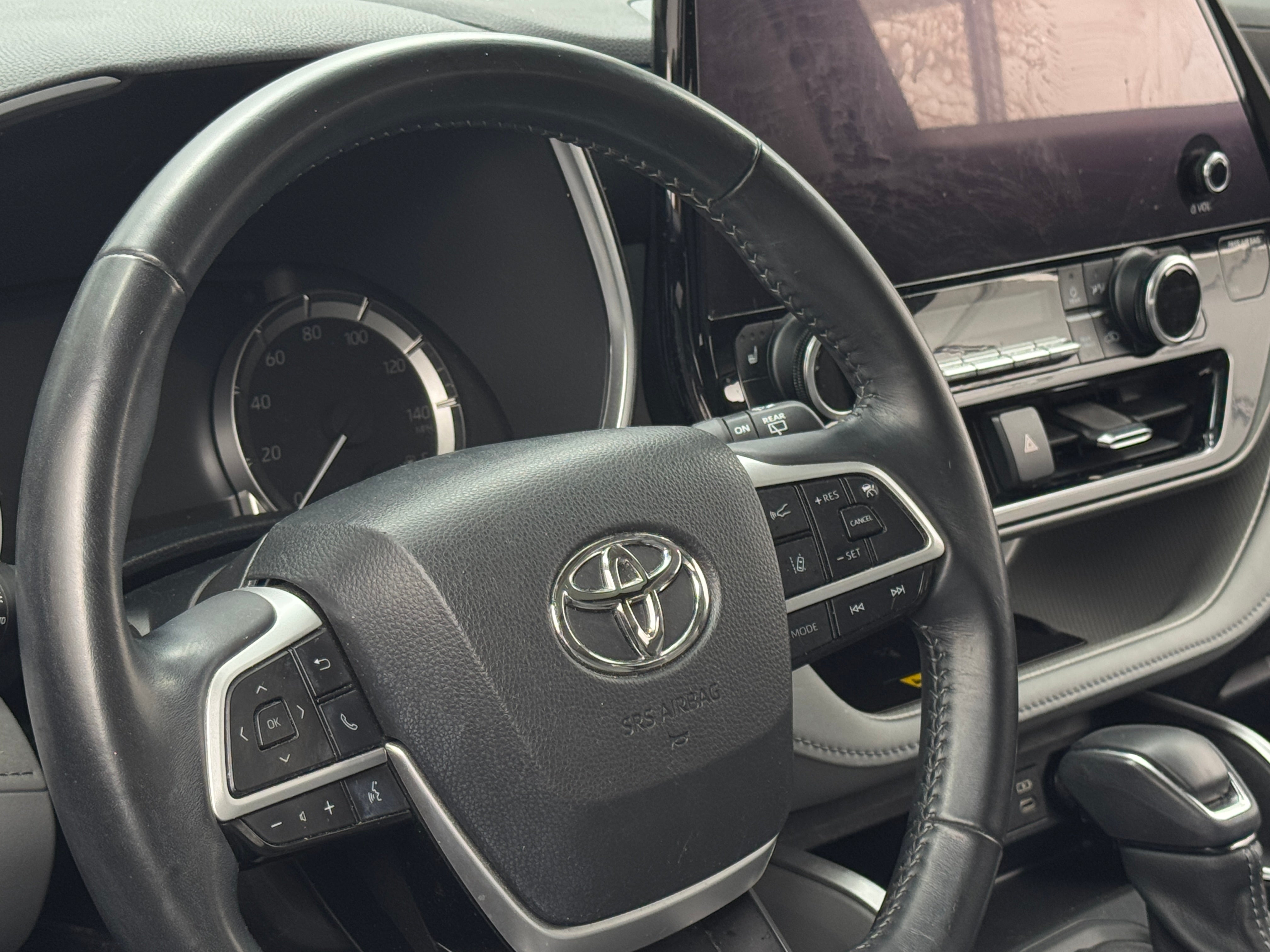 2023 Toyota Highlander XLE 5