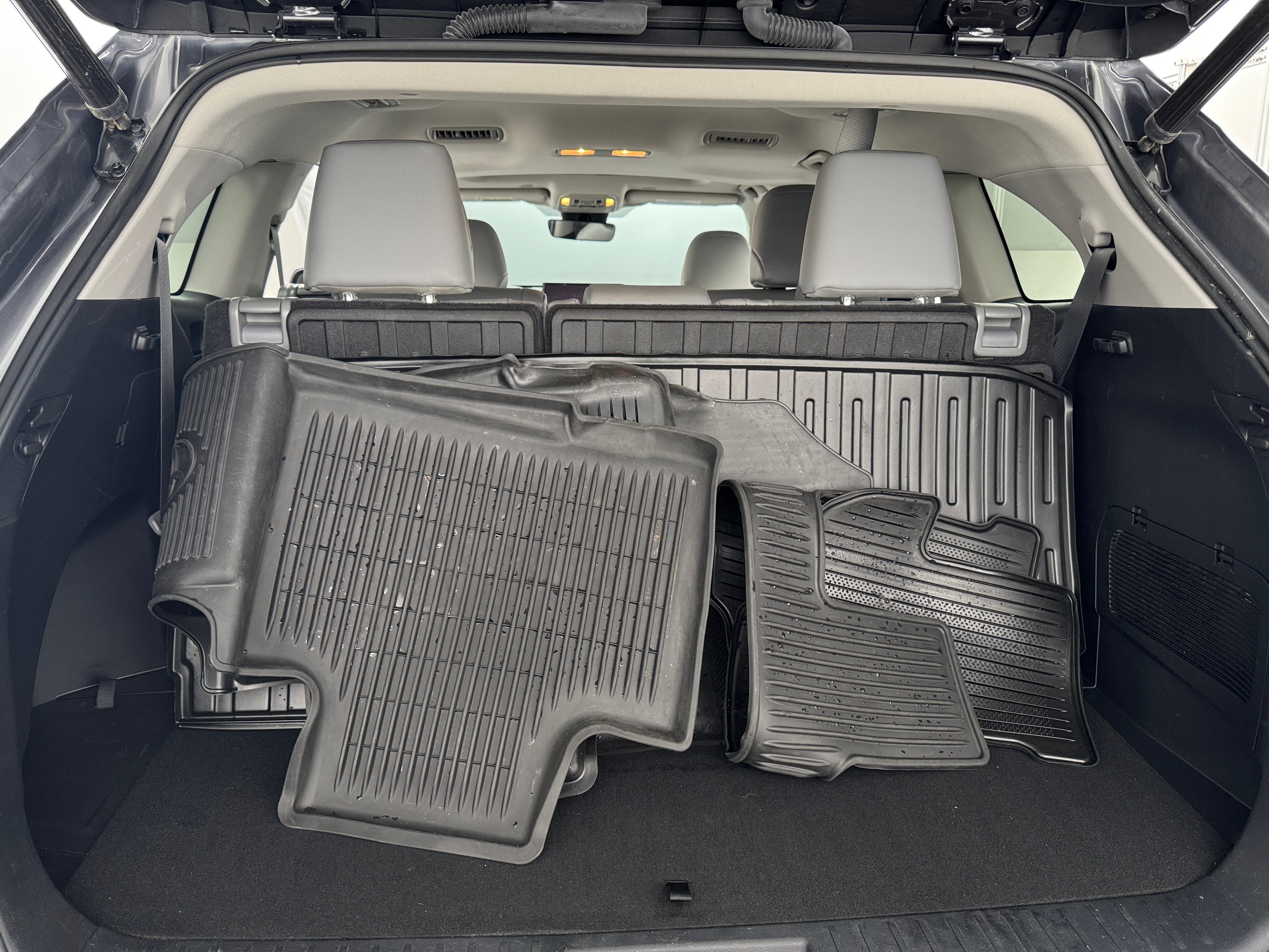 2023 Toyota Highlander XLE 7