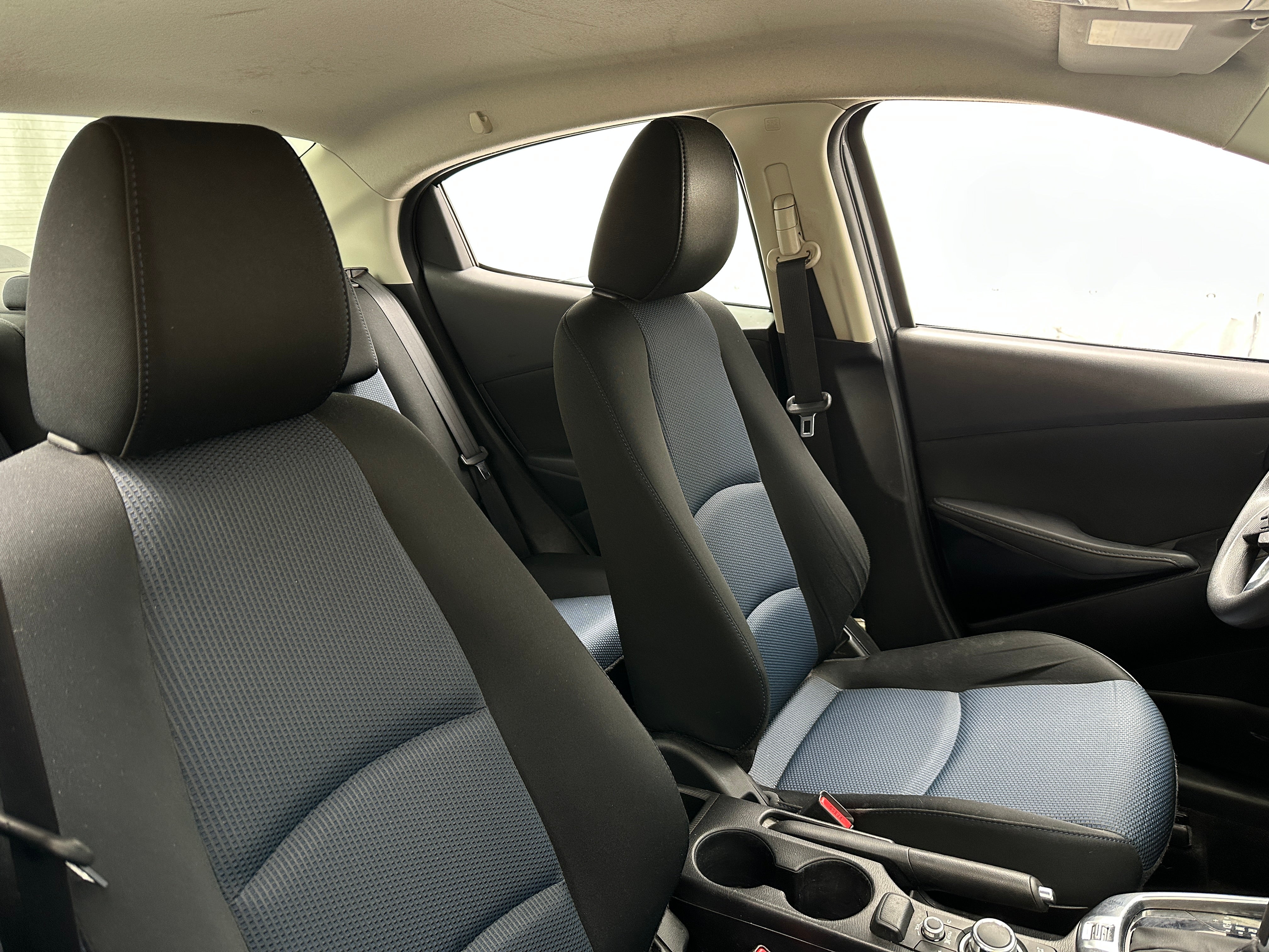 2017 Toyota Yaris iA Base 2