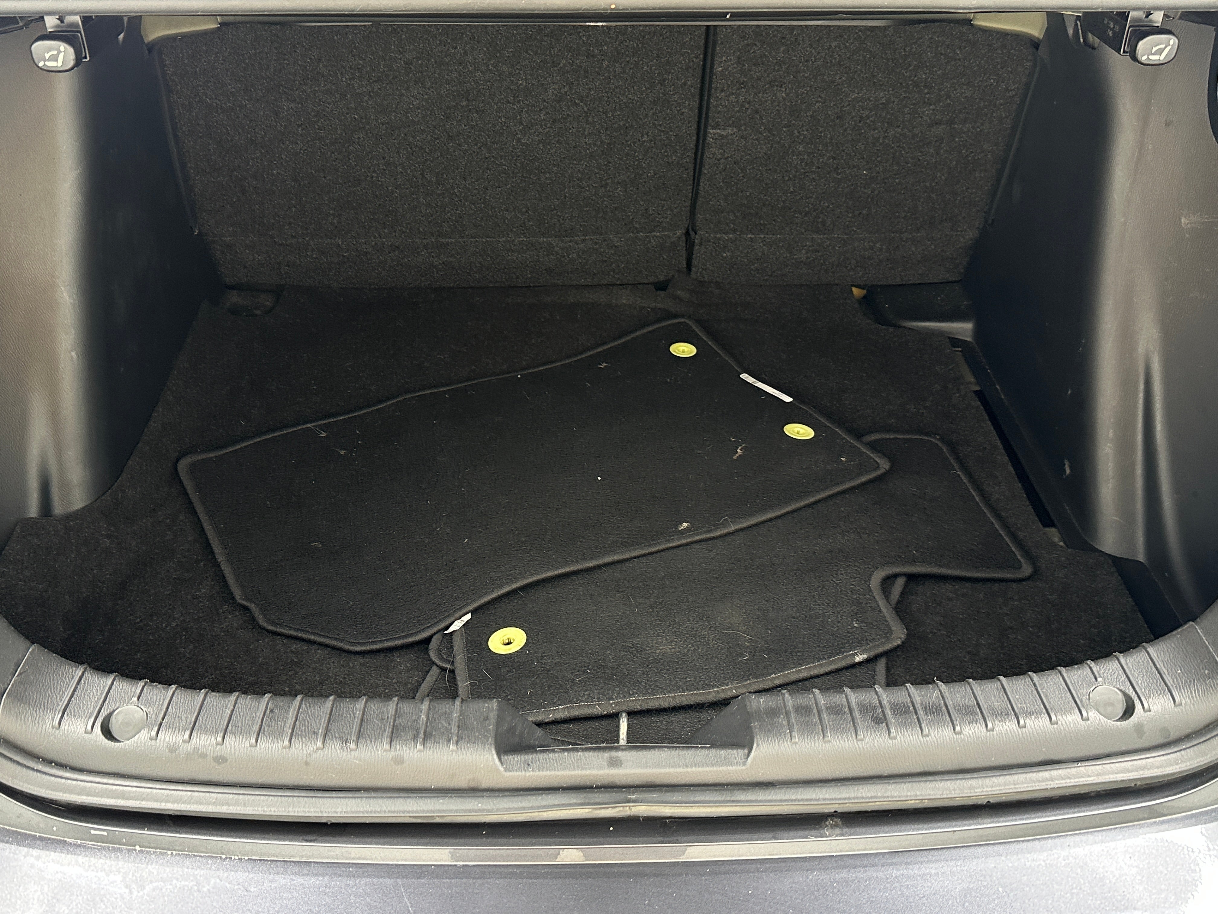 2017 Toyota Yaris iA Base 7