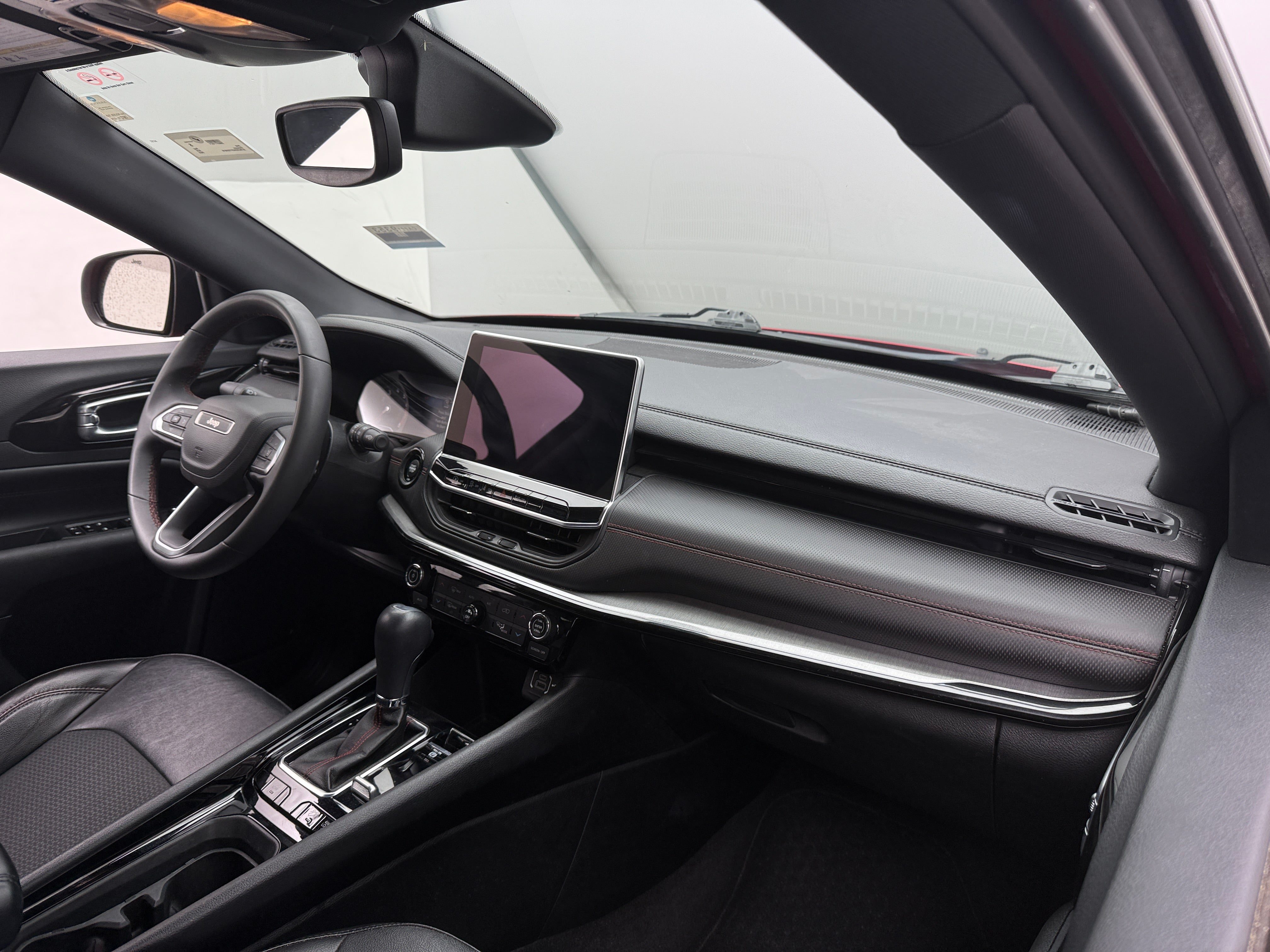 2023 Jeep Compass Trailhawk 3