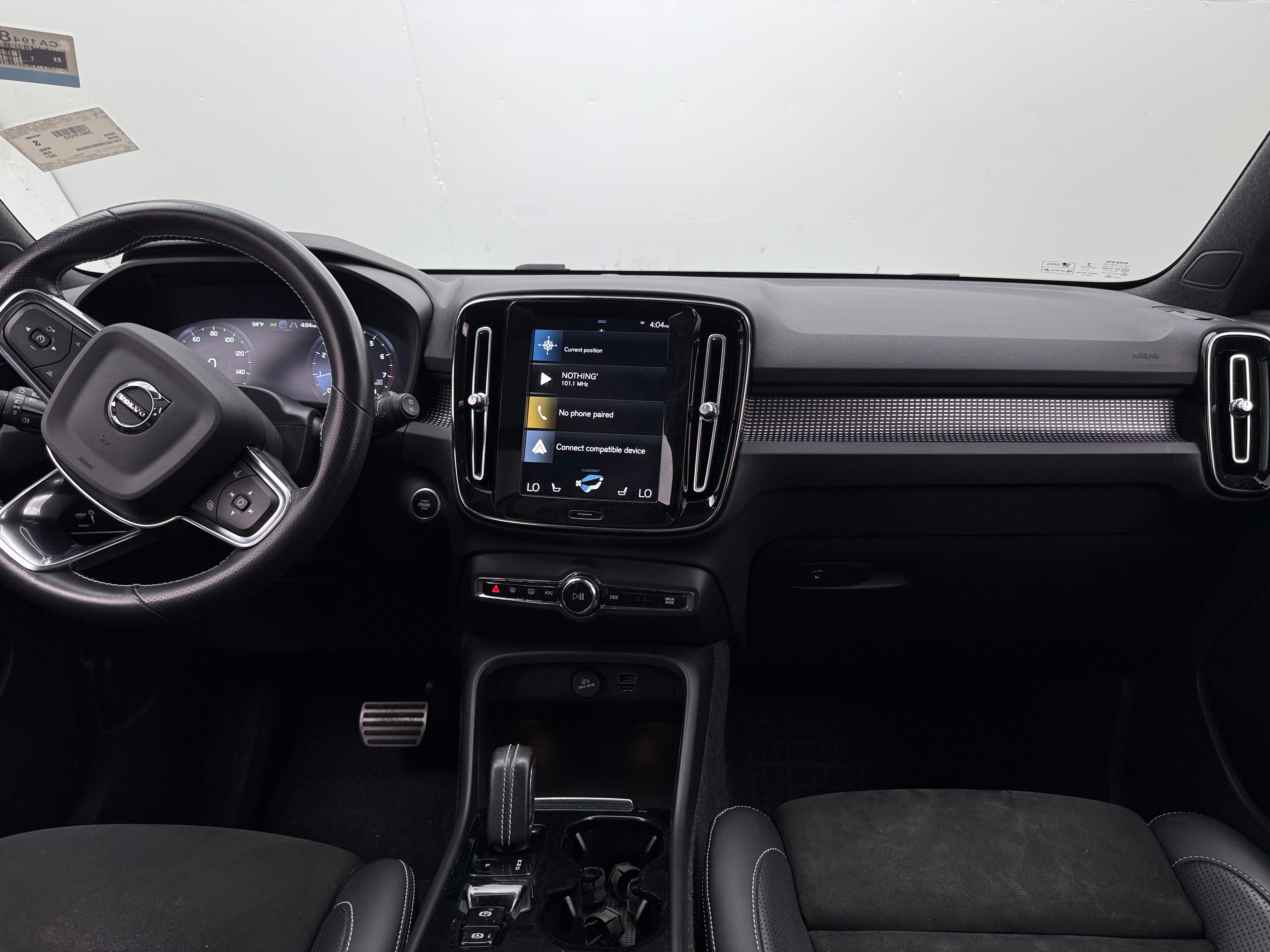 2021 Volvo XC40 T5 R-Design 2
