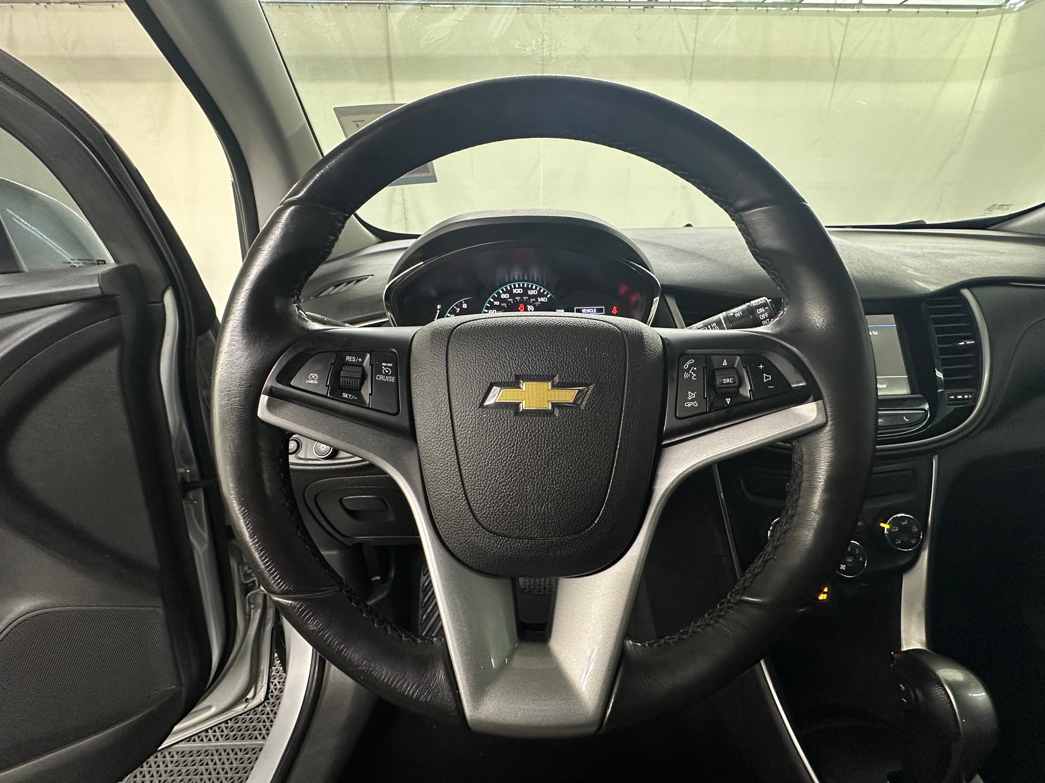 Thumbnail: 2019 Chevrolet Trax - 5