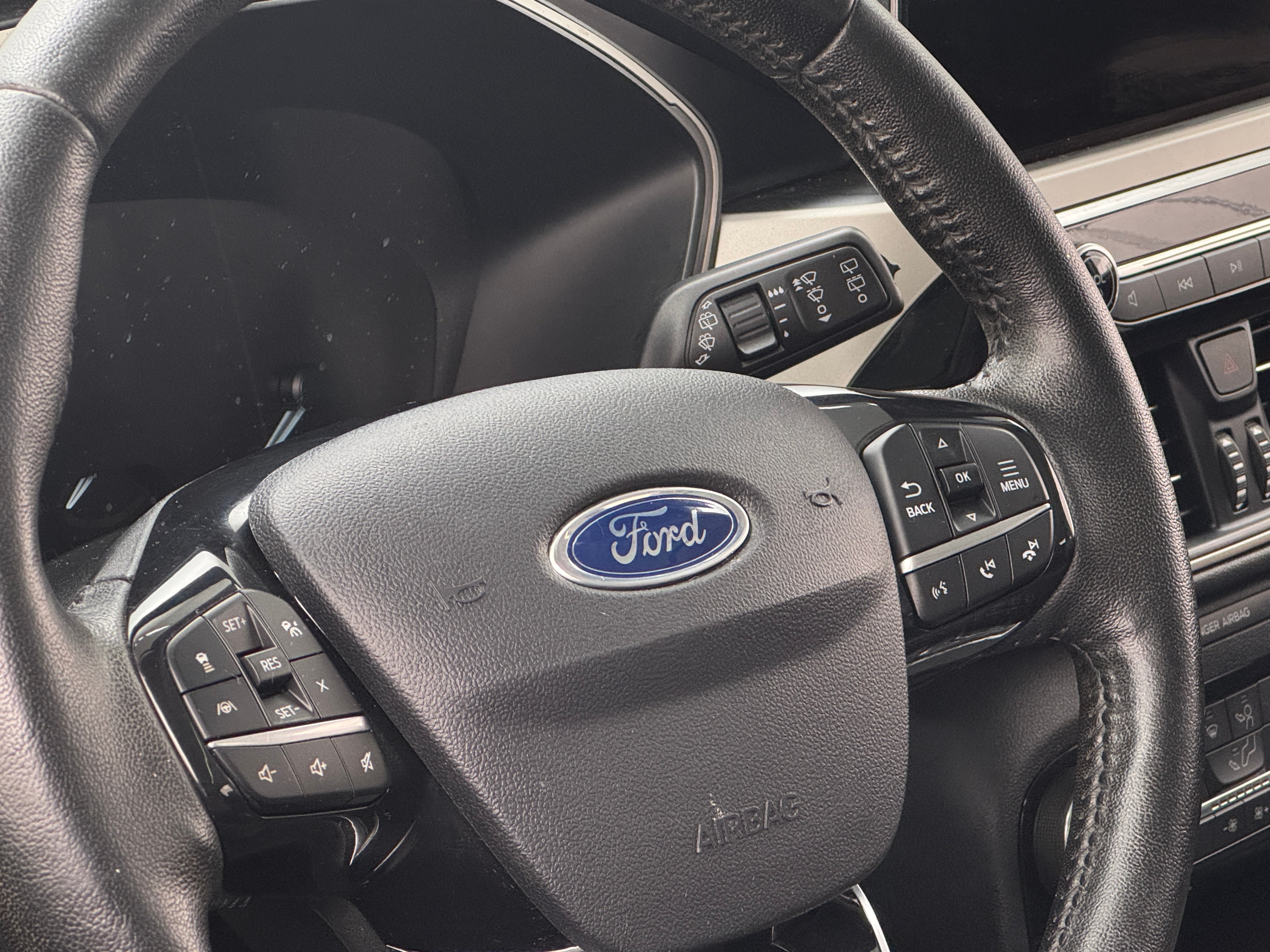 2021 Ford Escape SEL 4