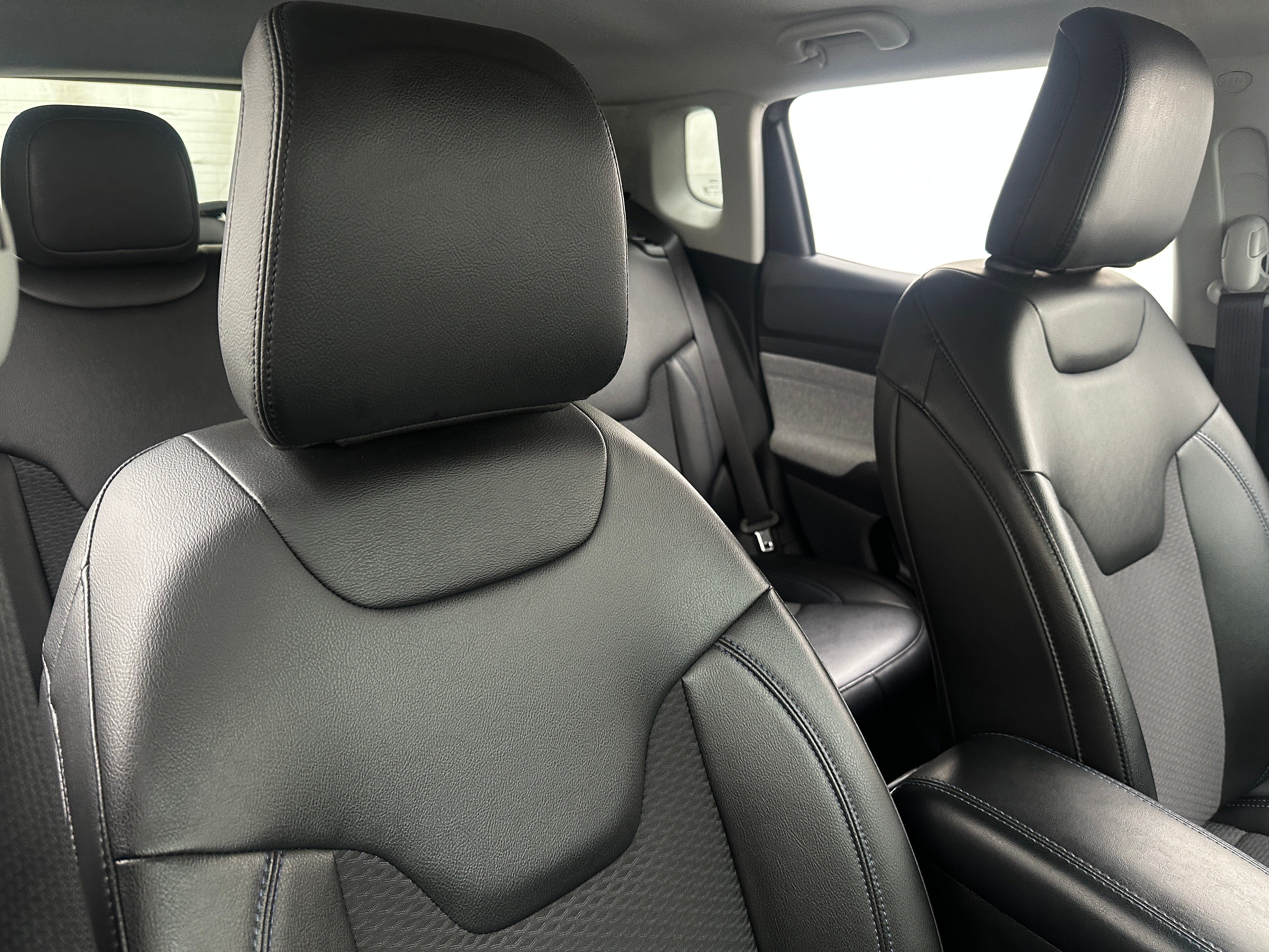 2022 Jeep Compass Latitude 2