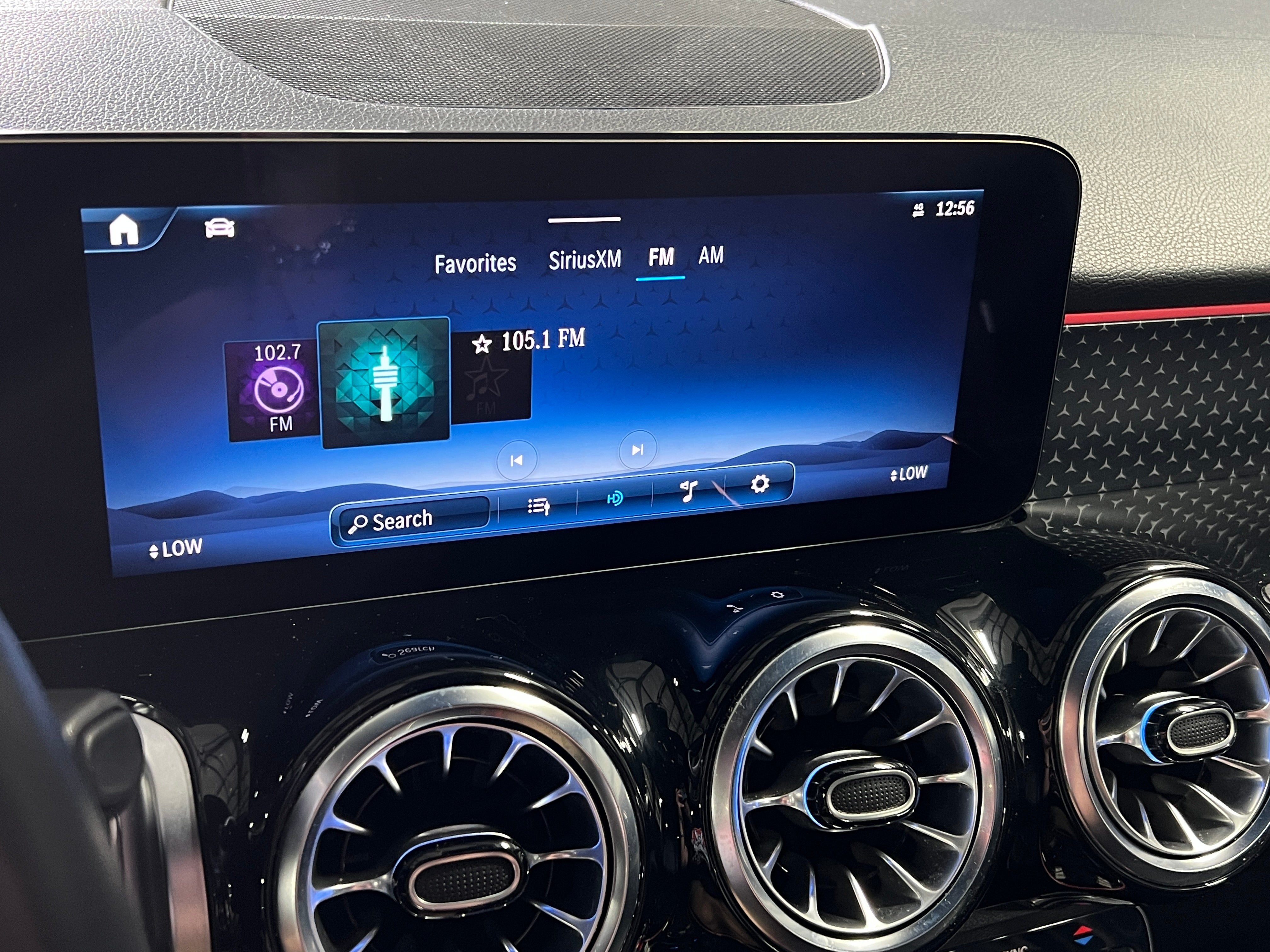 2024 Mercedes-Benz GLB 250 3