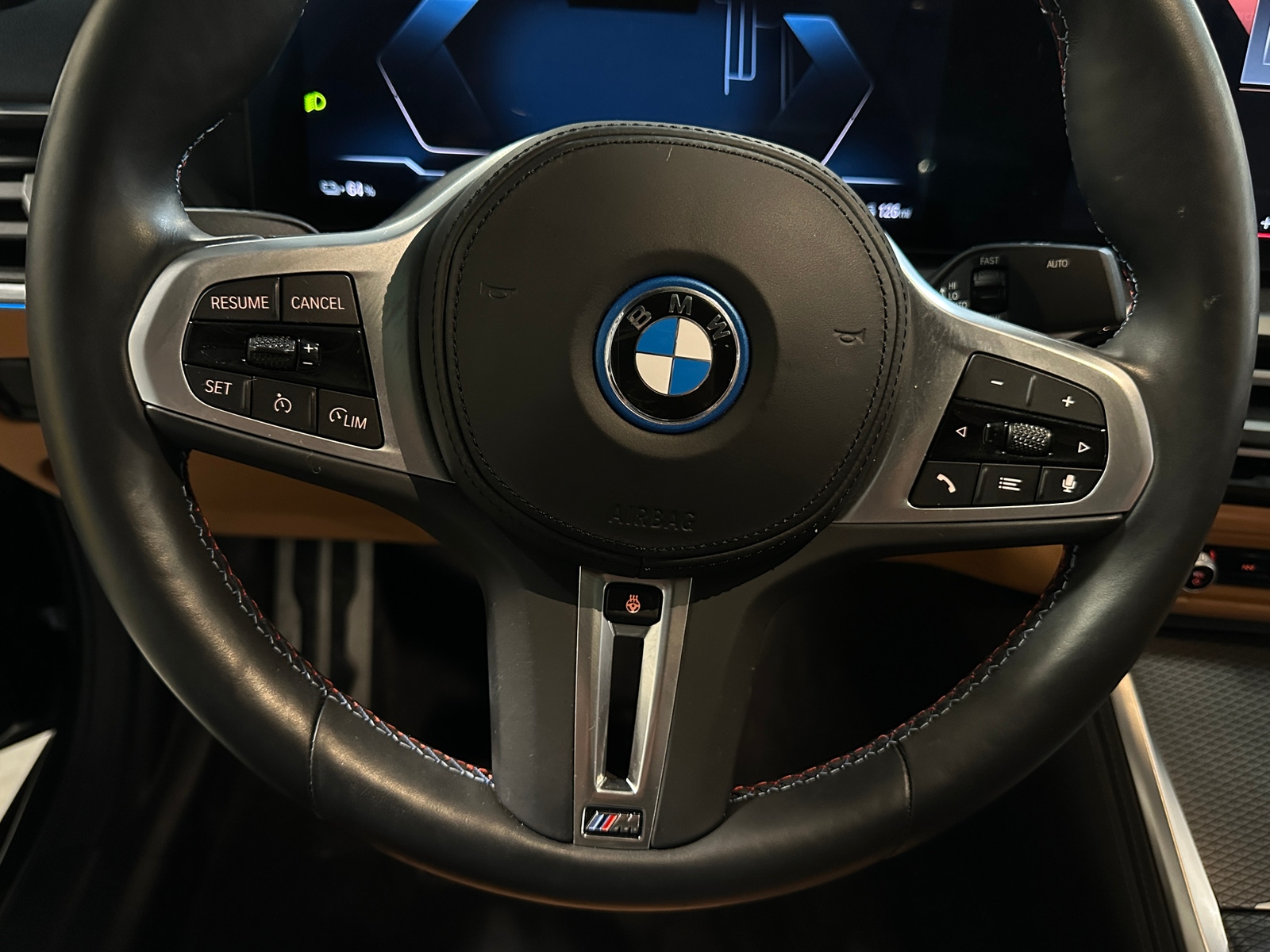 Thumbnail: 2023 BMW i4 - 3