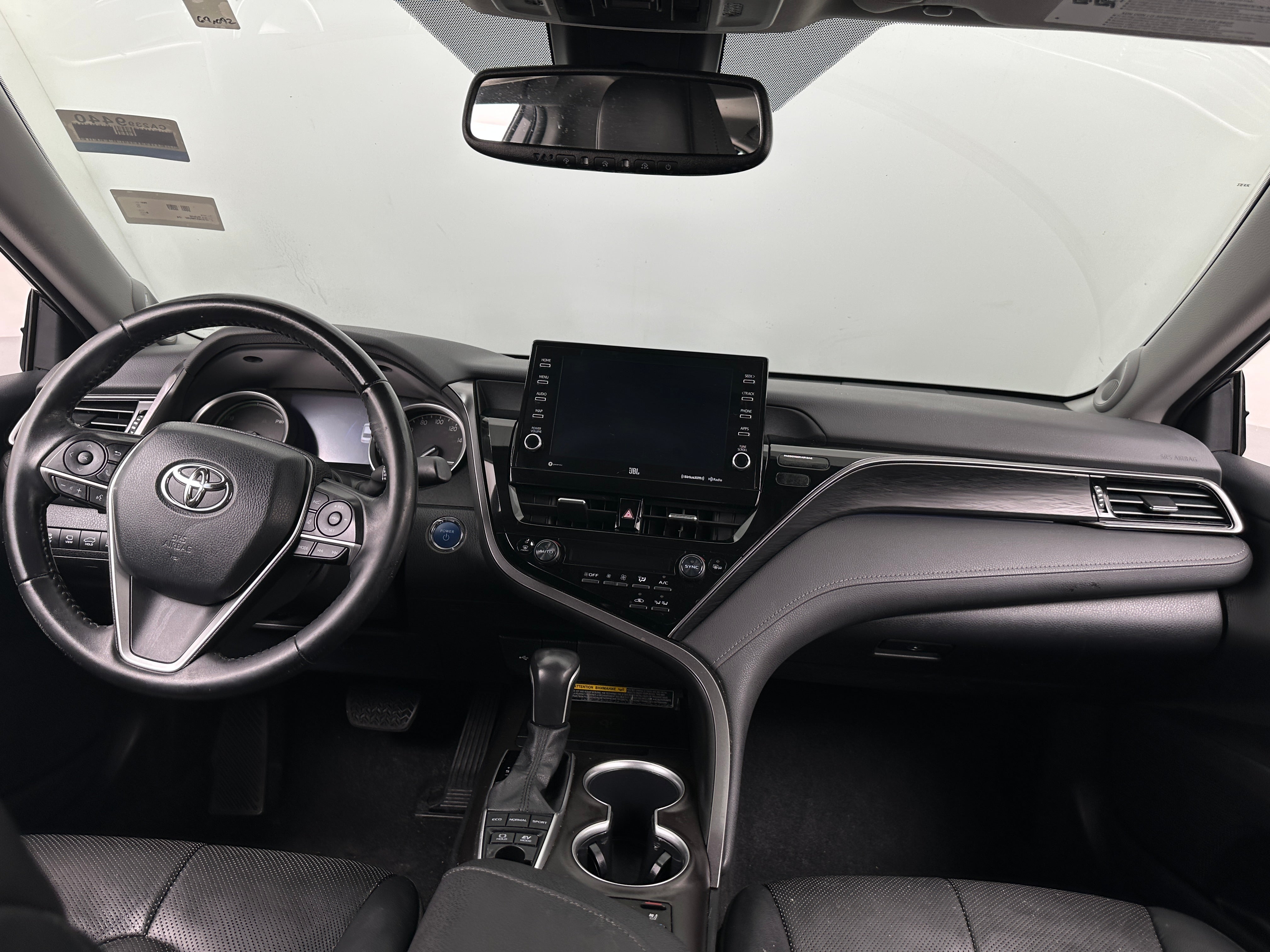 2021 Toyota Camry XLE 2