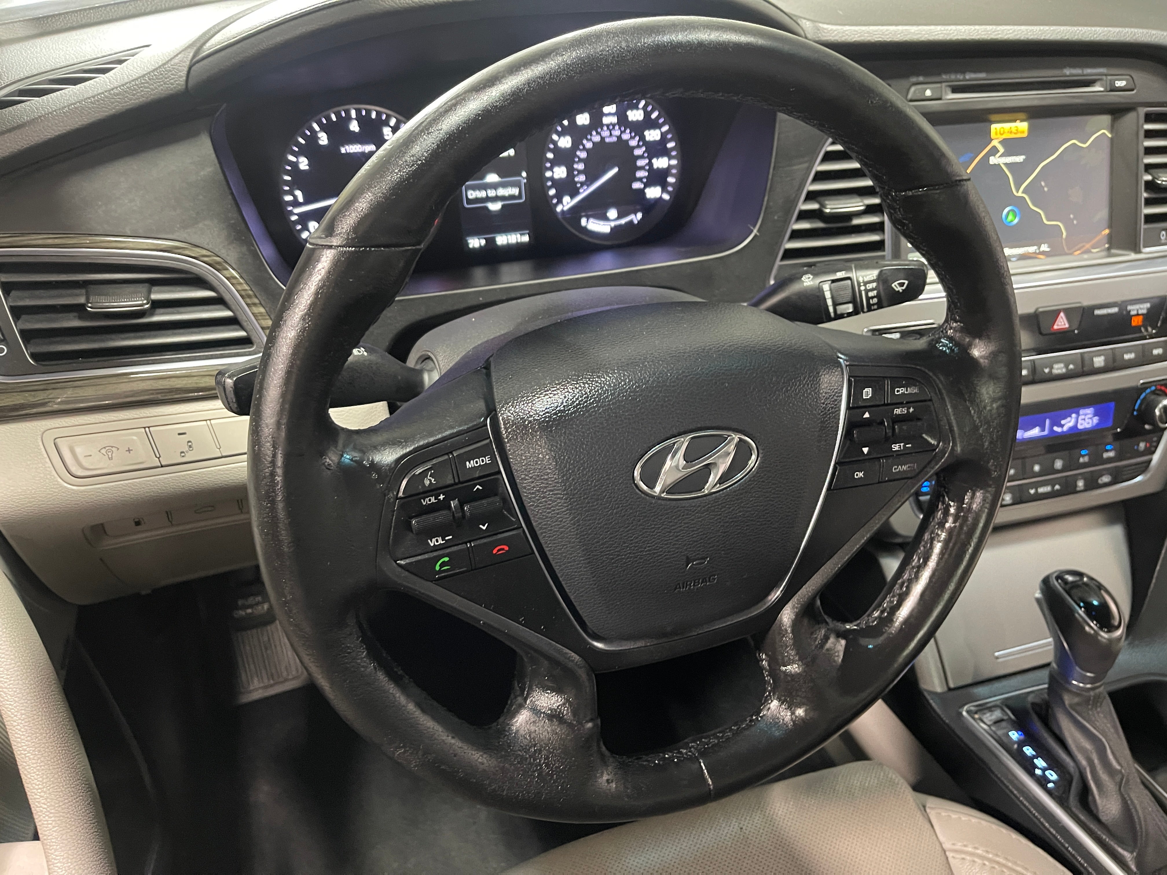 2016 Hyundai Sonata Limited 4