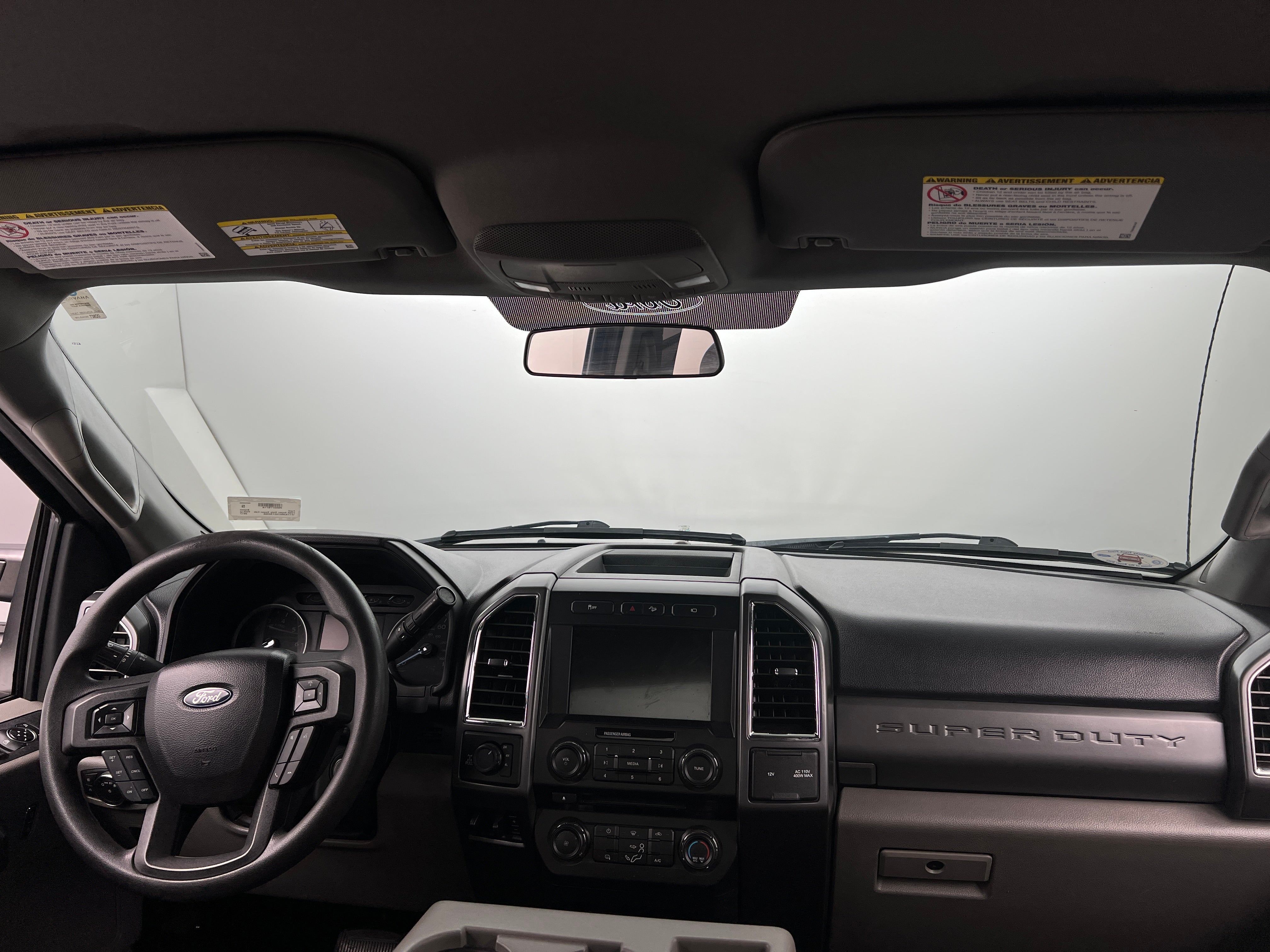 2017 Ford Econoline E-250 3