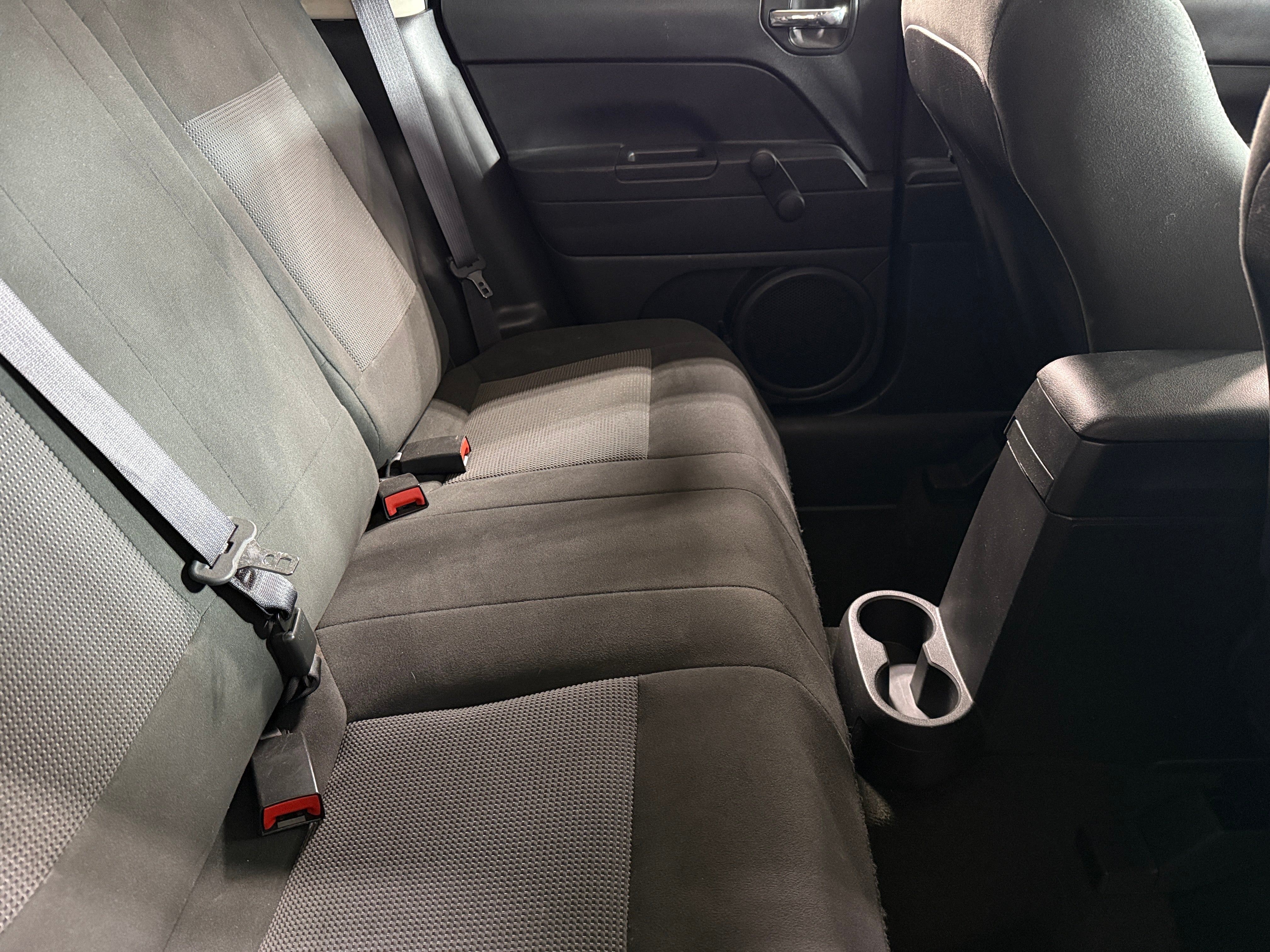 2016 Jeep Patriot Sport 6