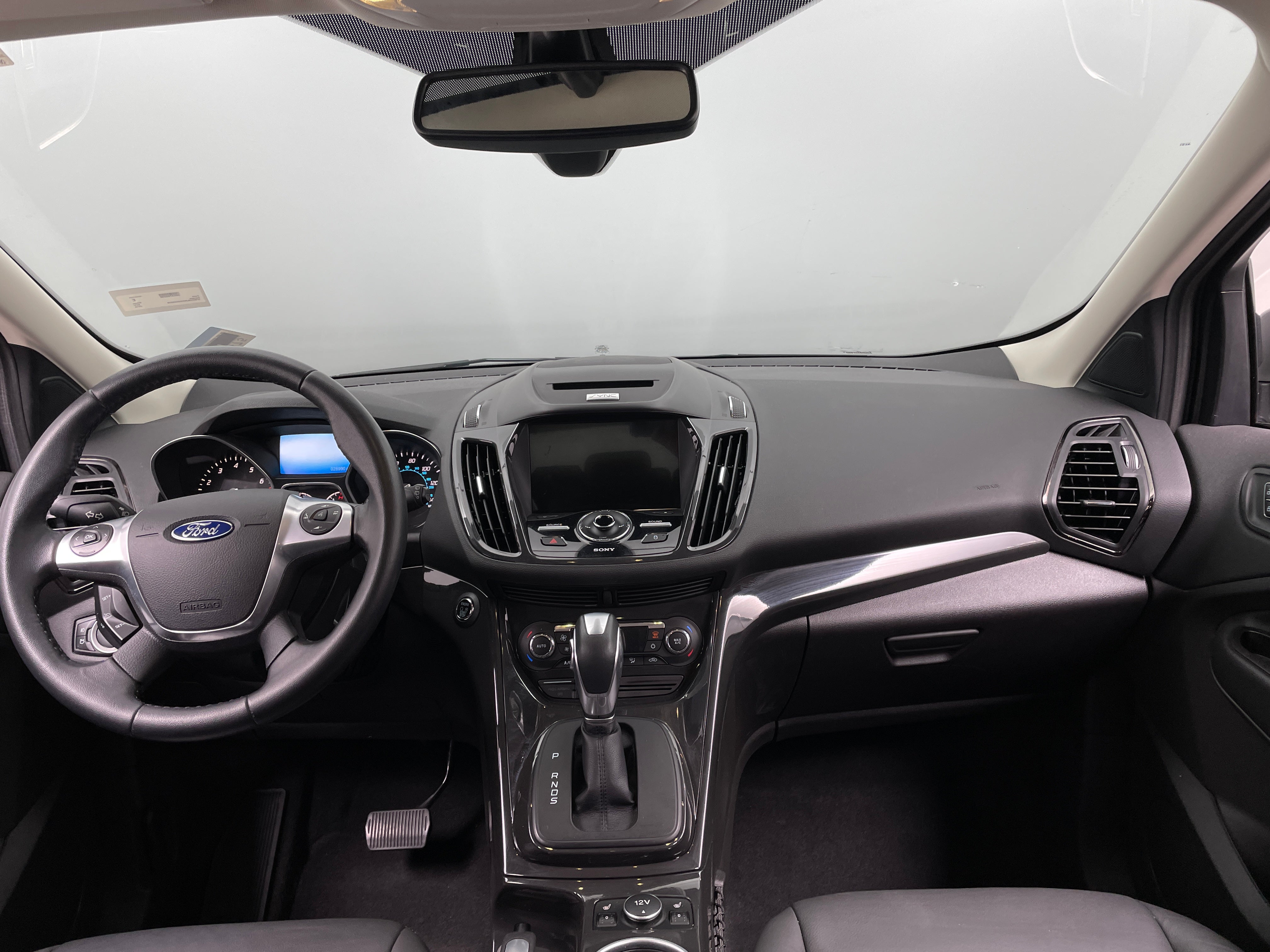 2016 Ford Escape Titanium 2