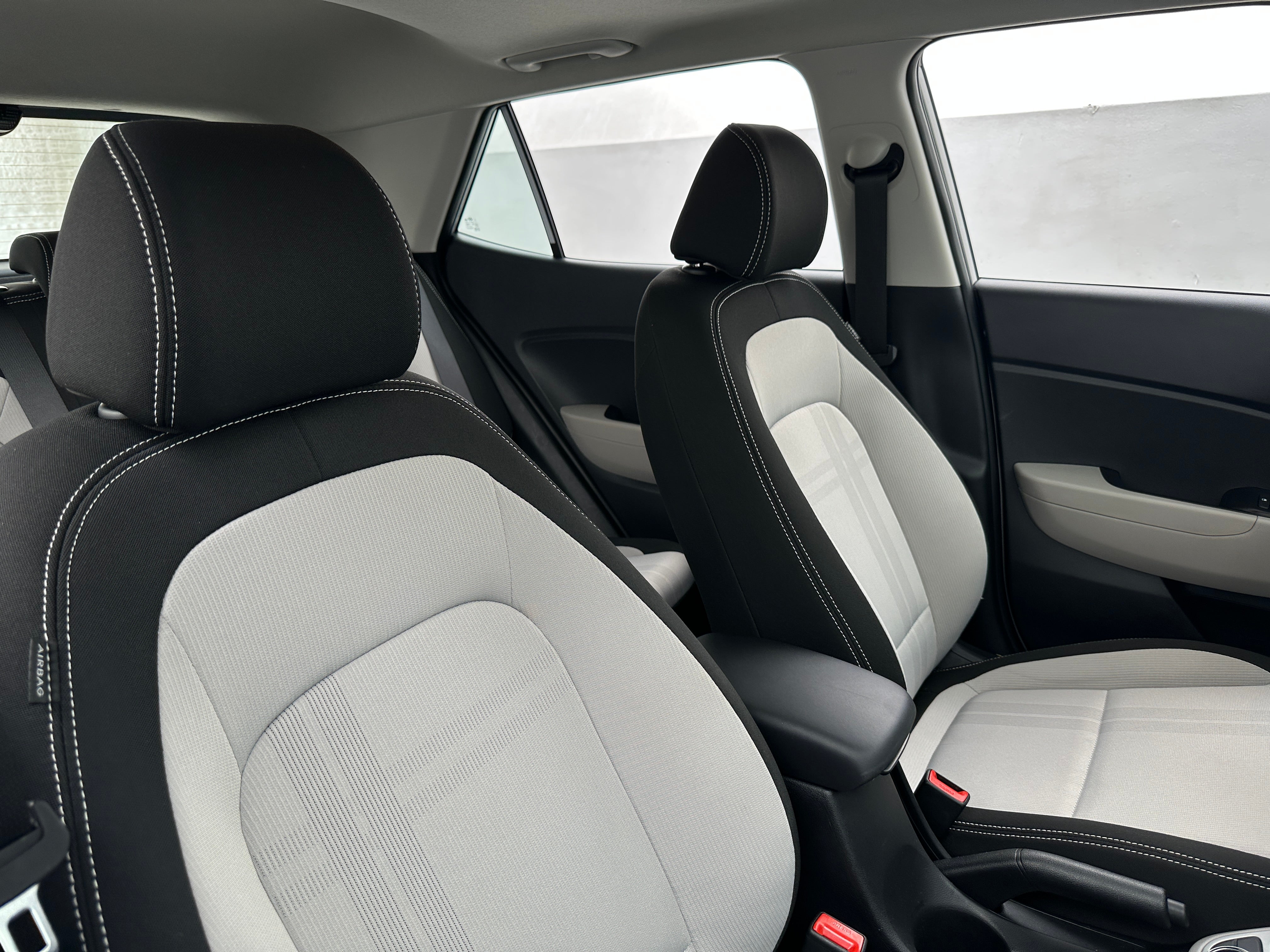 2023 Hyundai Venue SEL 2