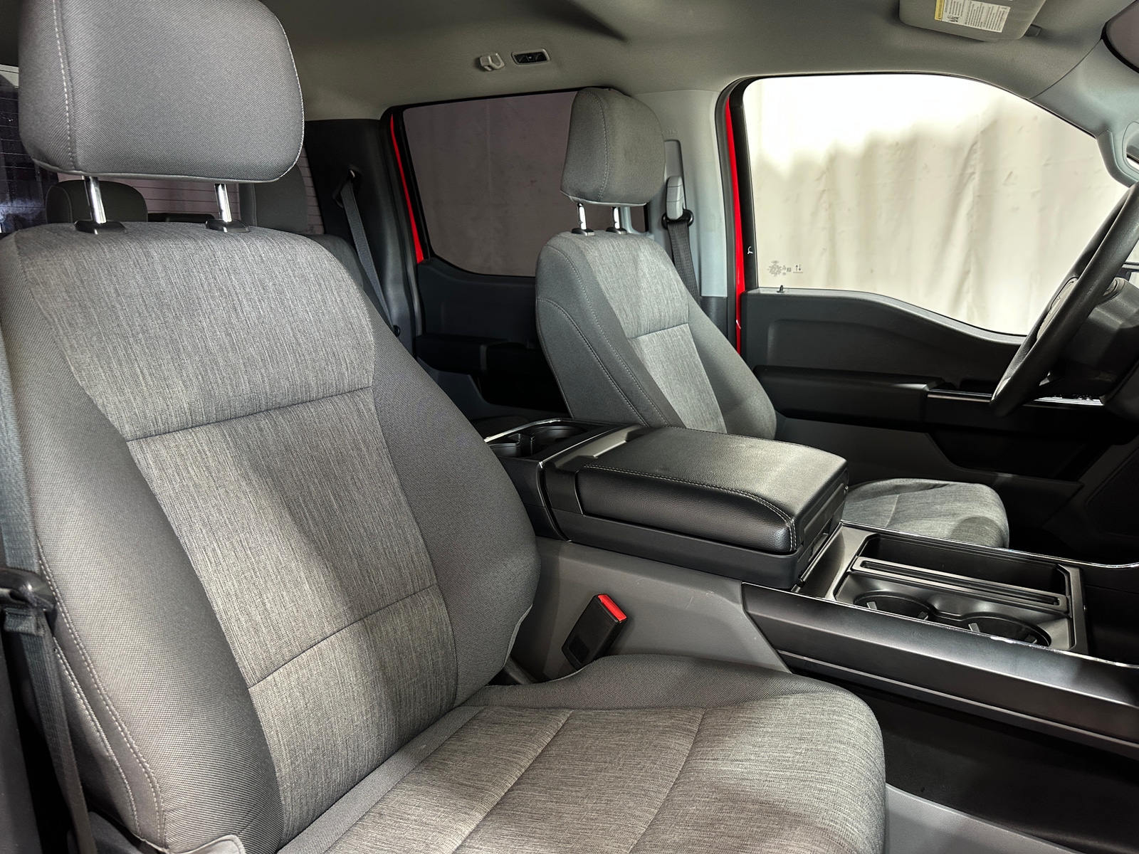 Thumbnail: 2022 Ford Econoline - 2