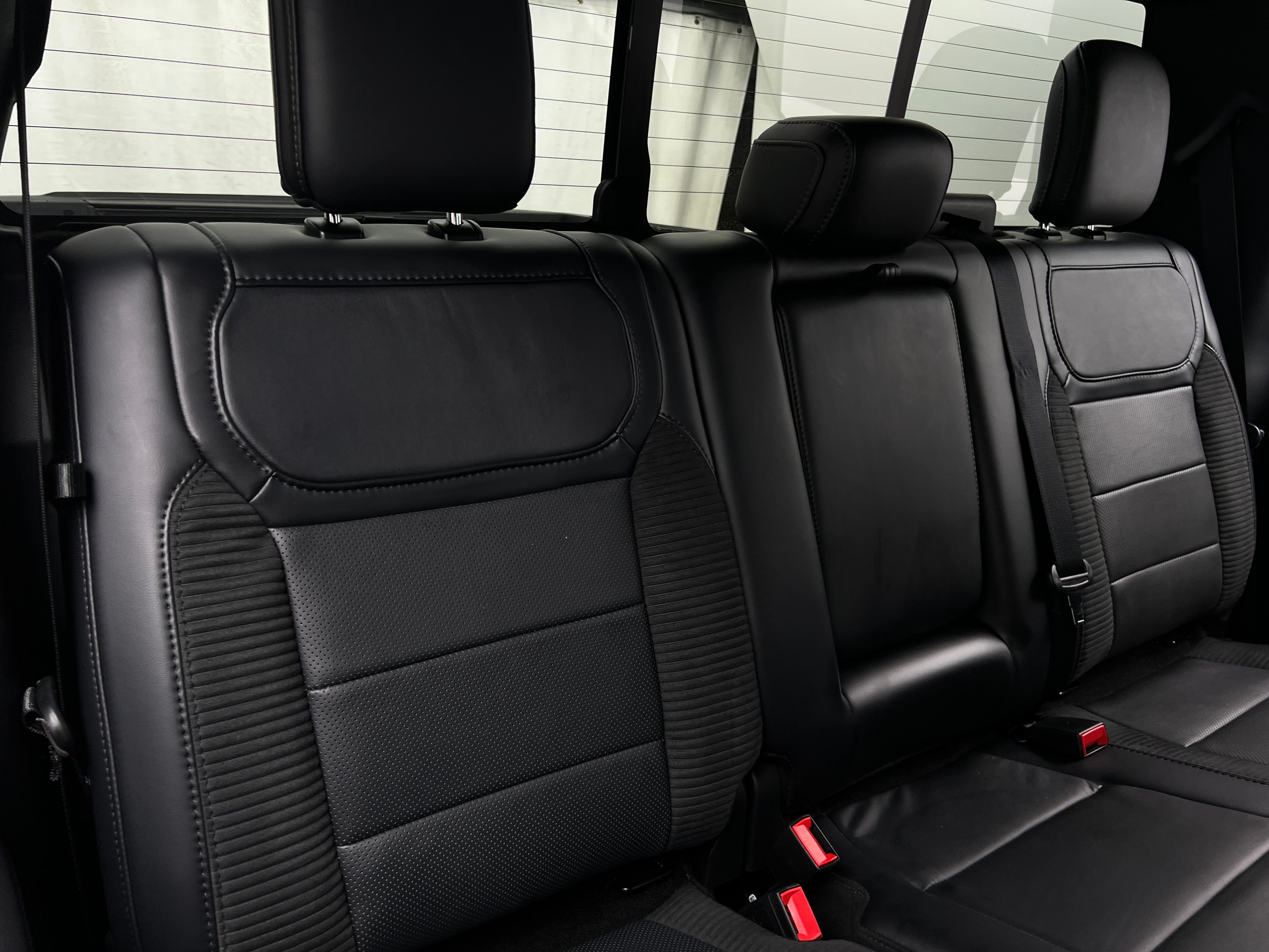 2023 Ford Econoline E-150 5