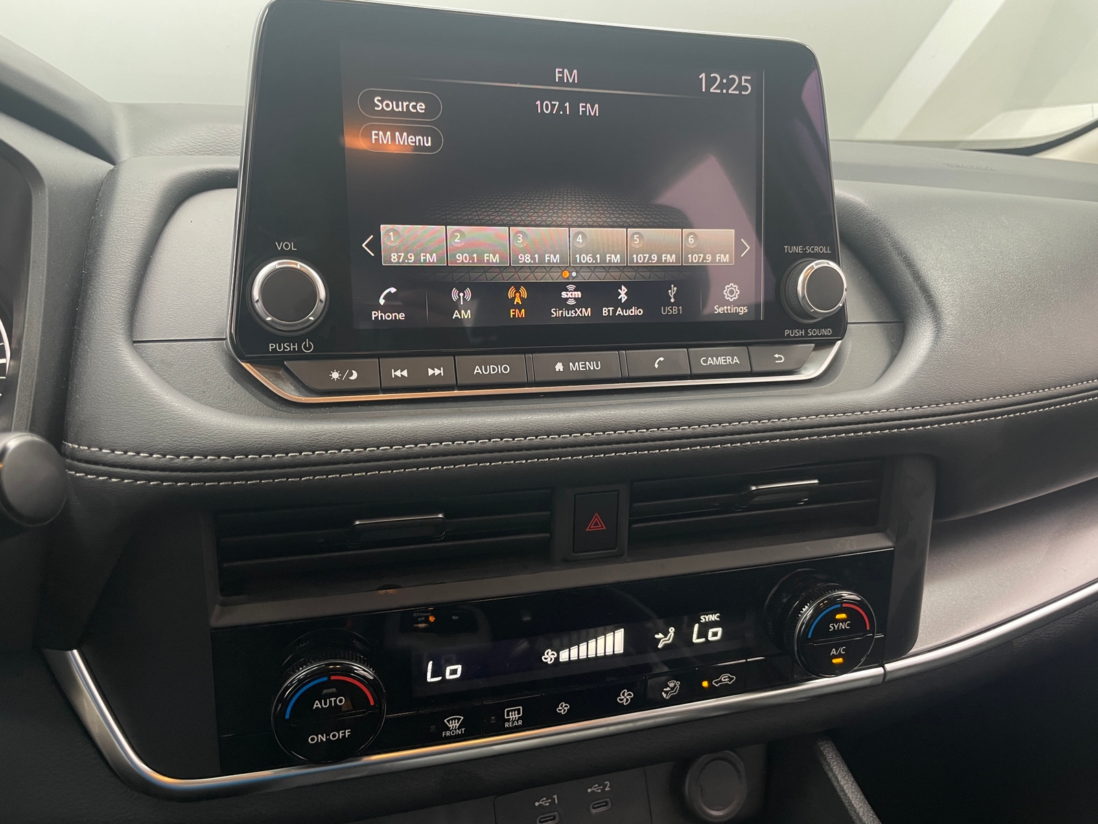 Thumbnail: 2024 Nissan Rogue - 4