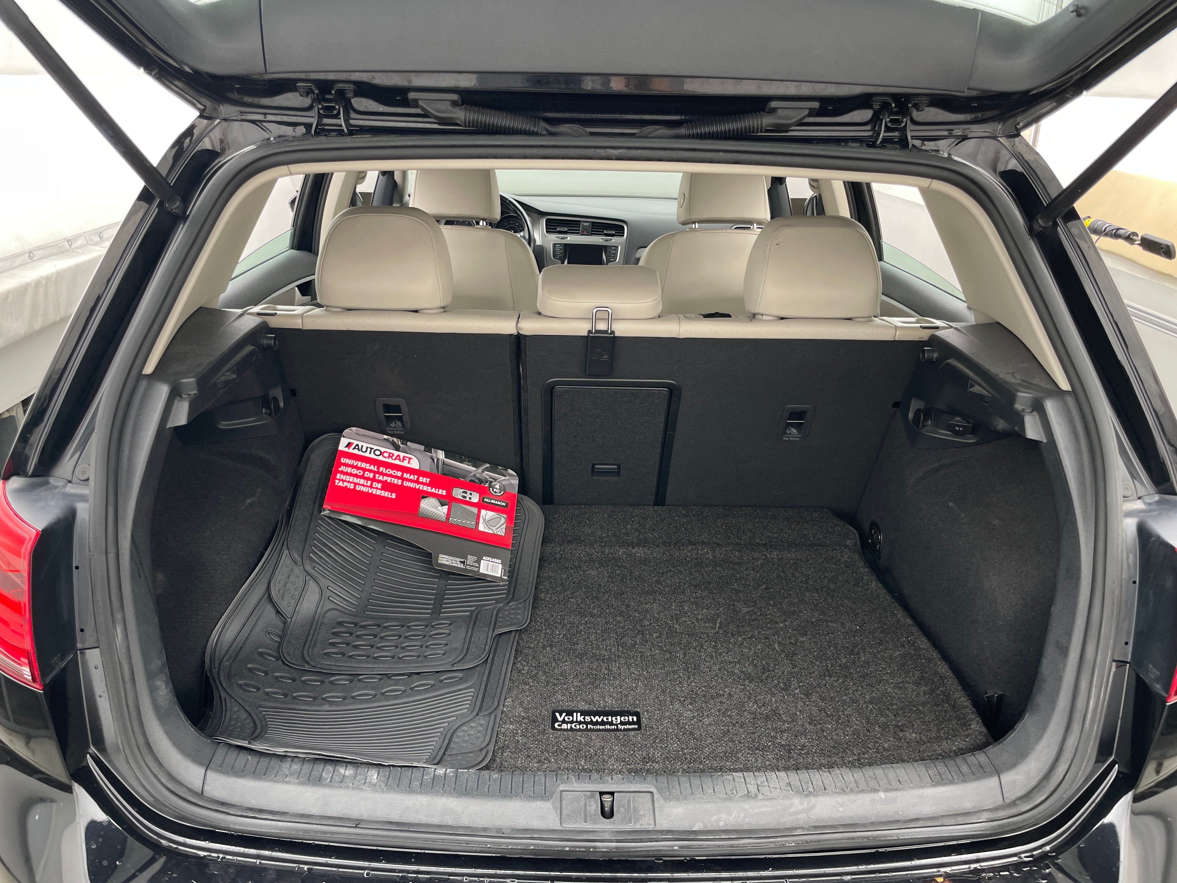 2015 Volkswagen Golf S 6