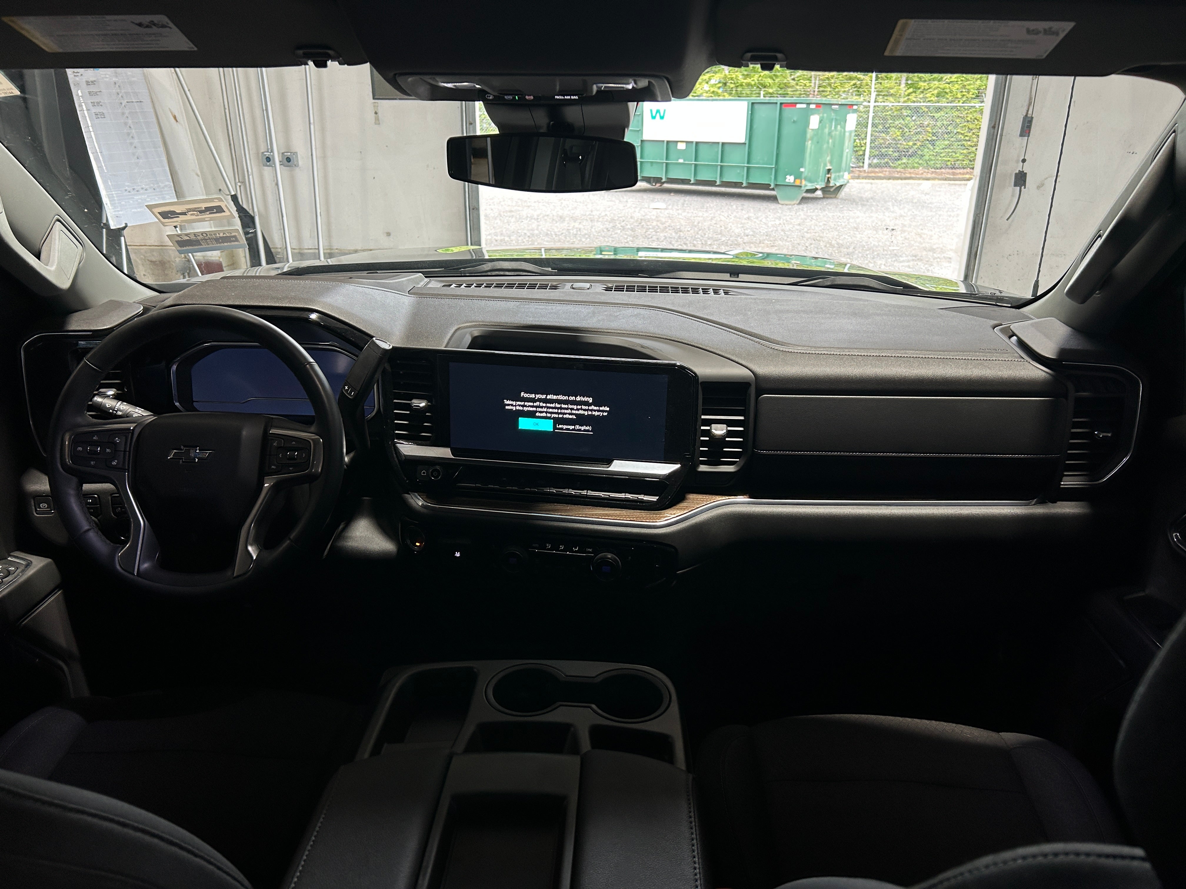 2023 Chevrolet Silverado 1500 RST 3