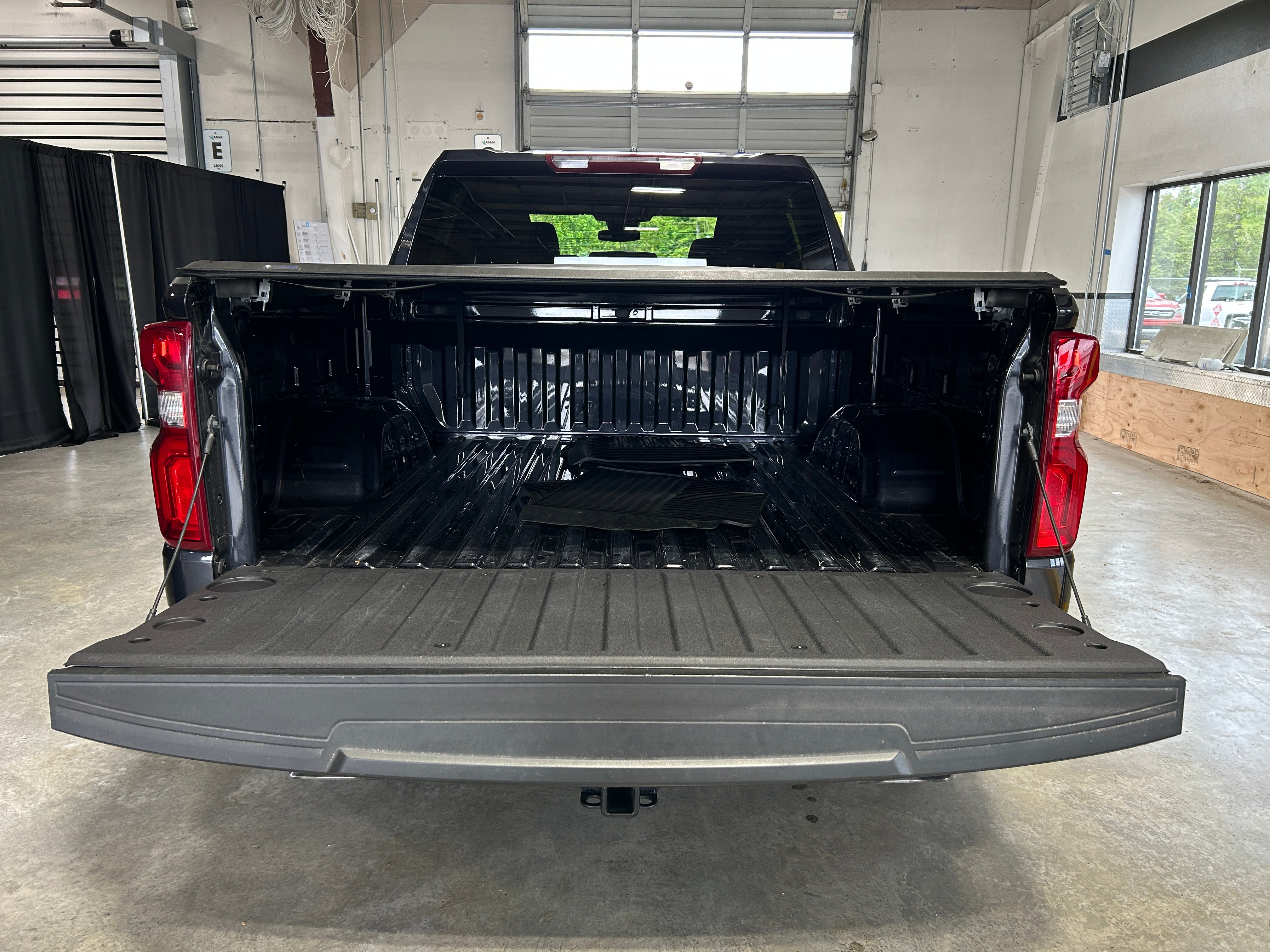 2023 Chevrolet Silverado 1500 RST 7