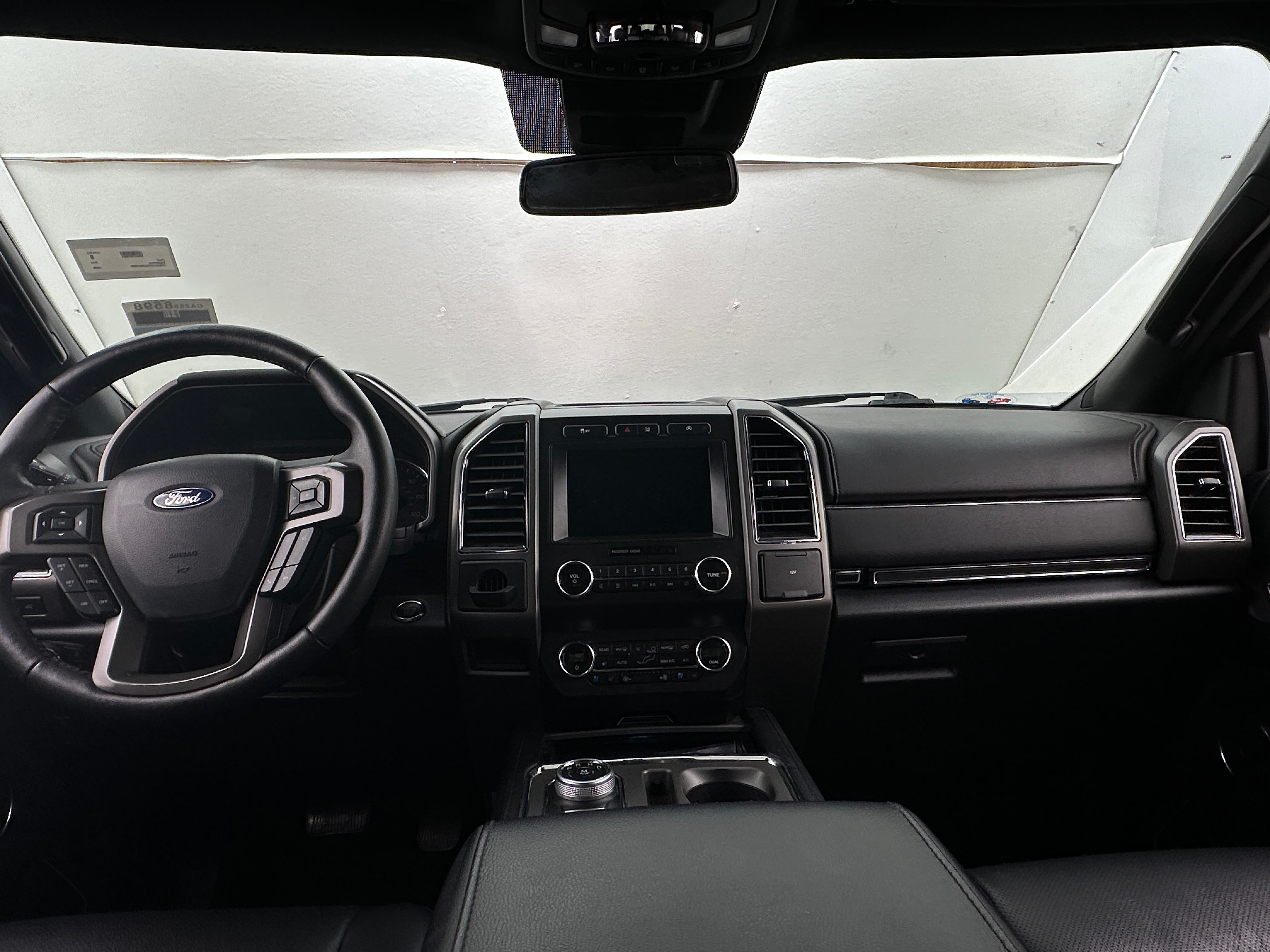 2020 Ford Expedition XLT 2