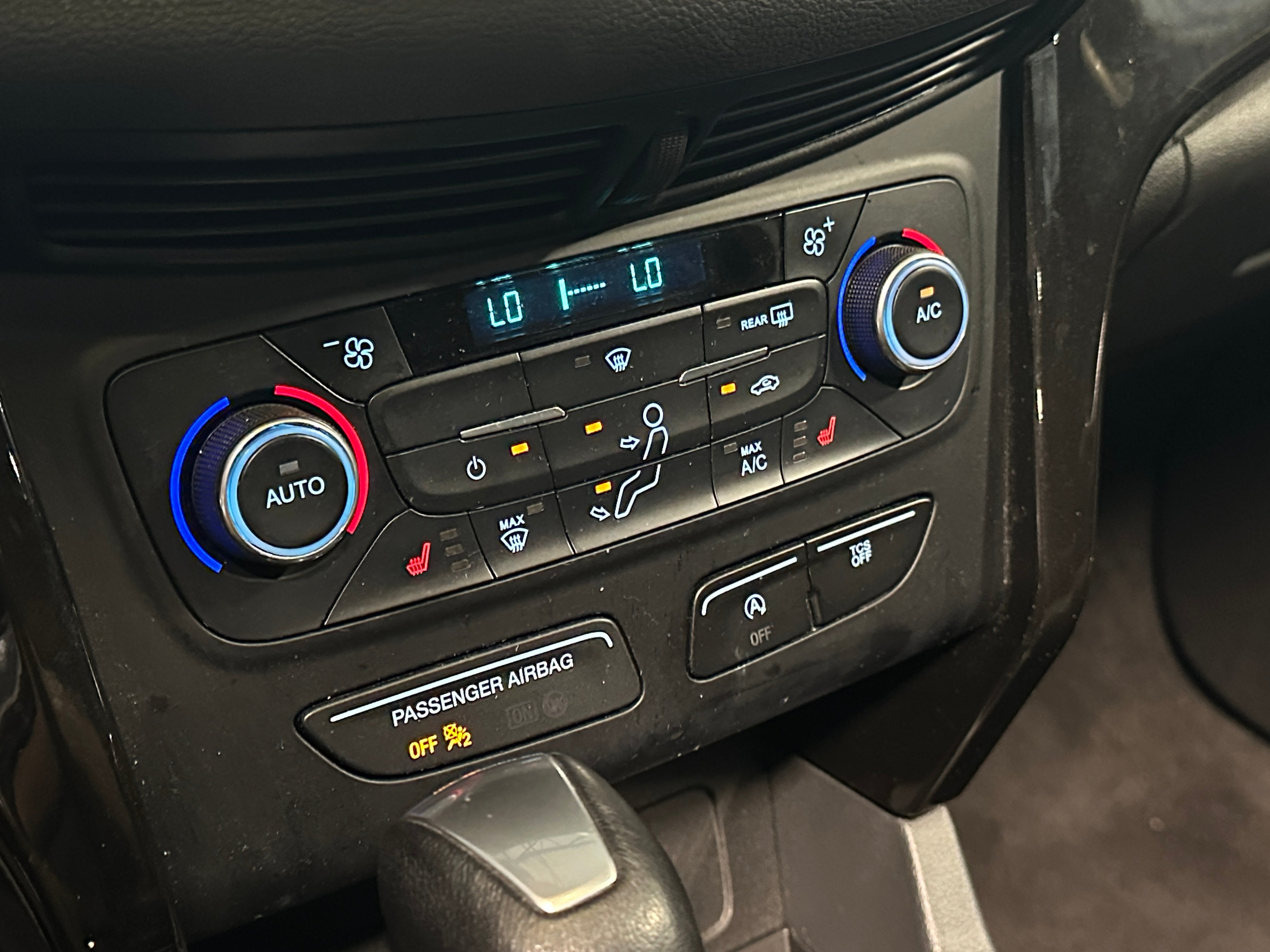 2017 Ford Escape Titanium 3