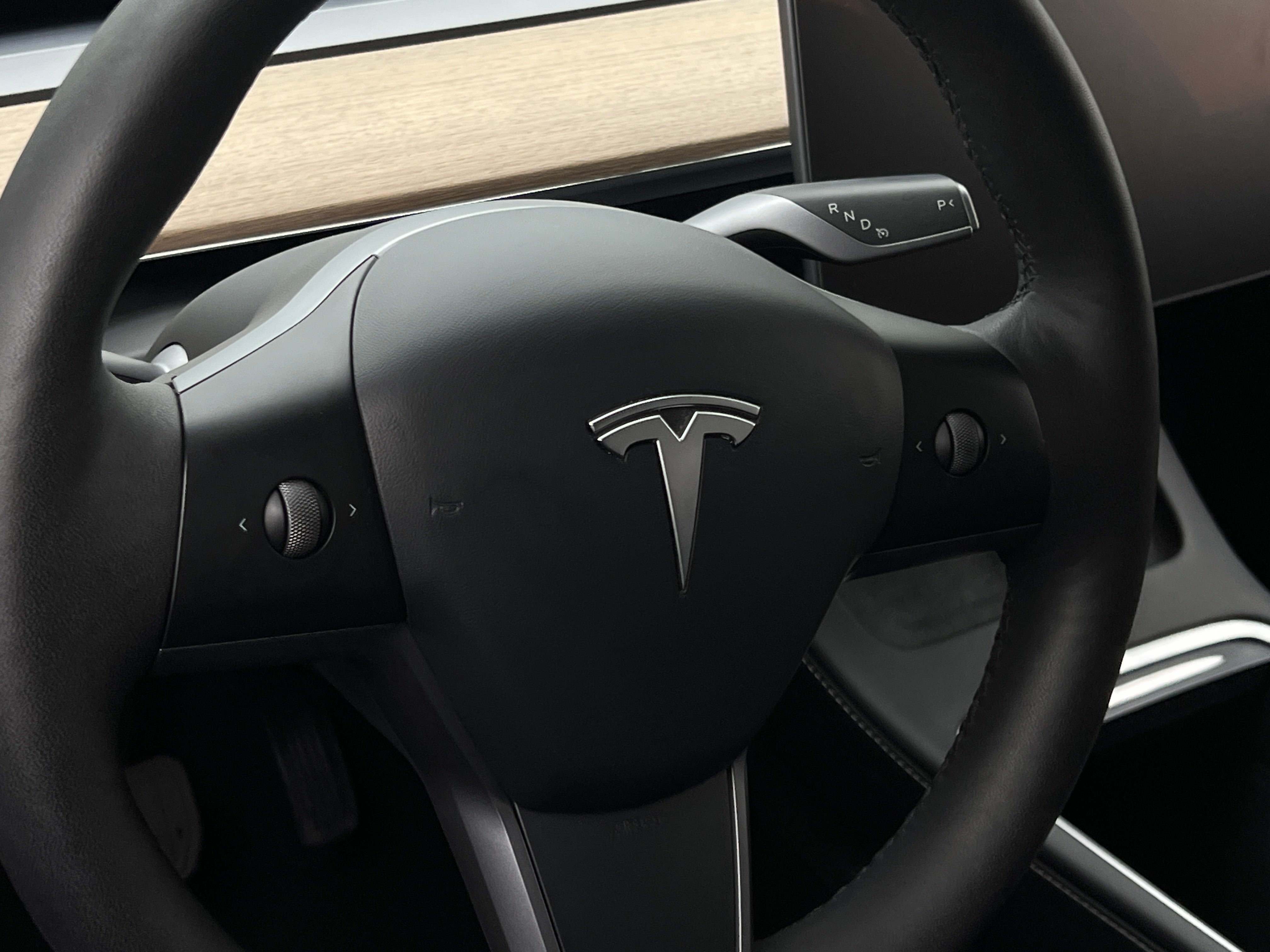 2022 Tesla Model Y Long Range 4