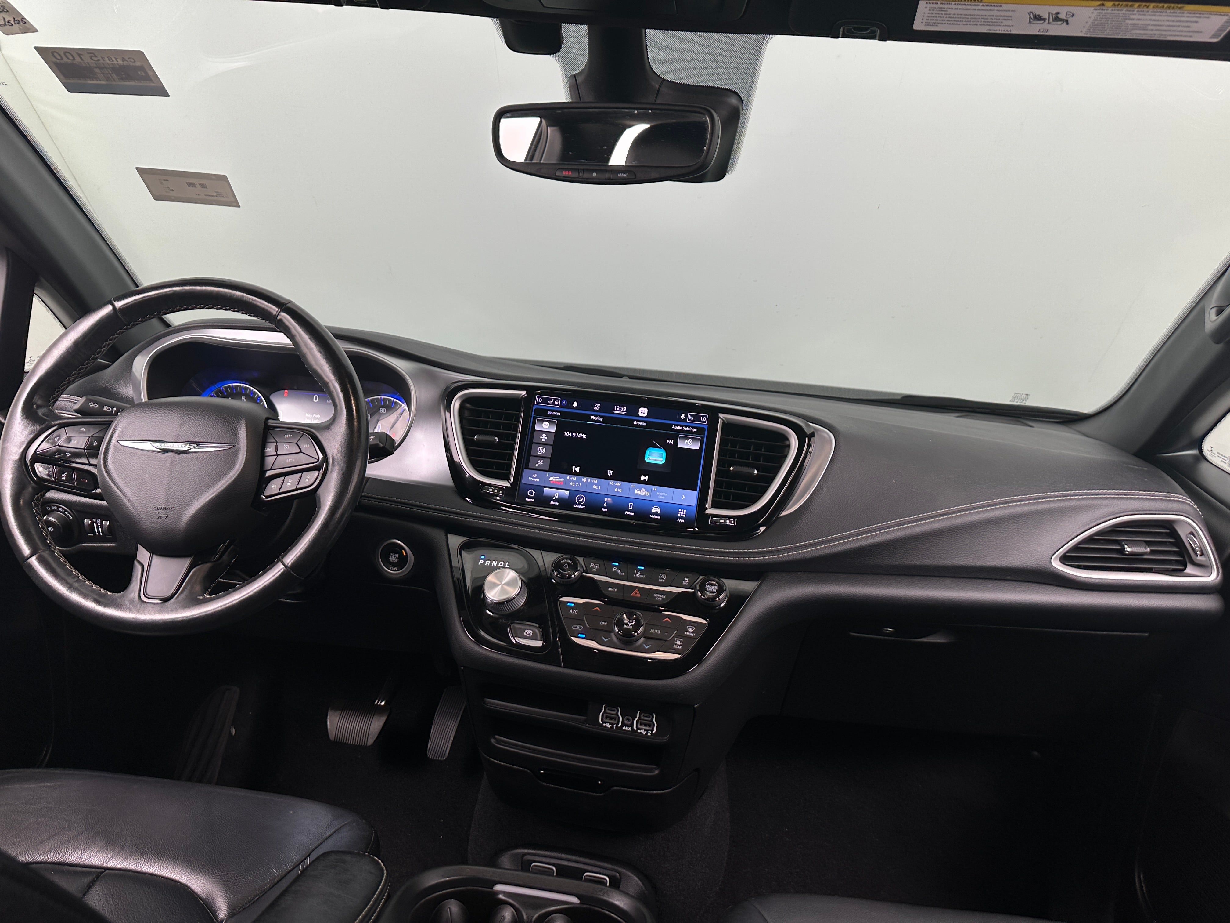 2021 Chrysler Pacifica Touring L 2