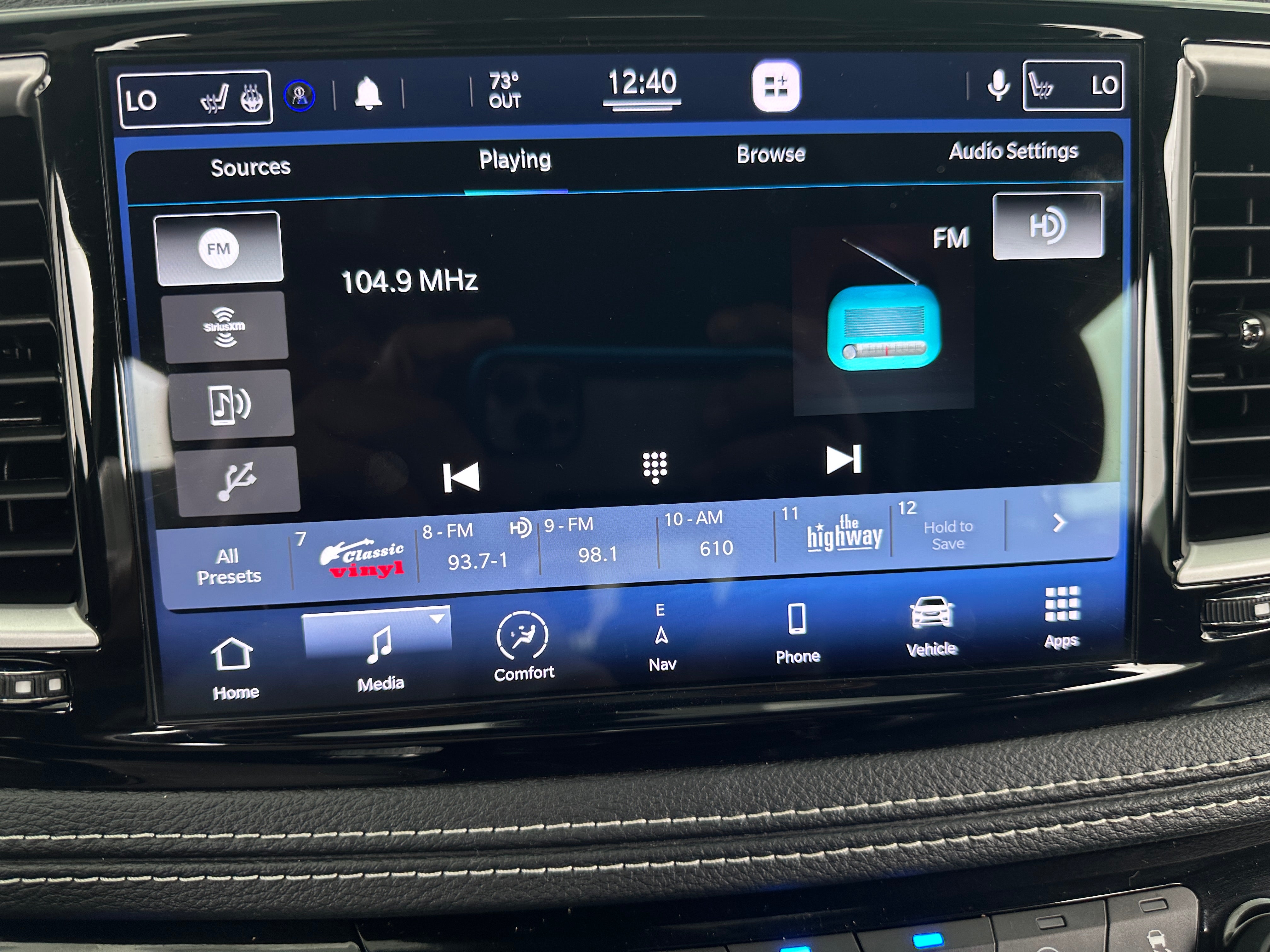 2021 Chrysler Pacifica Touring L 3