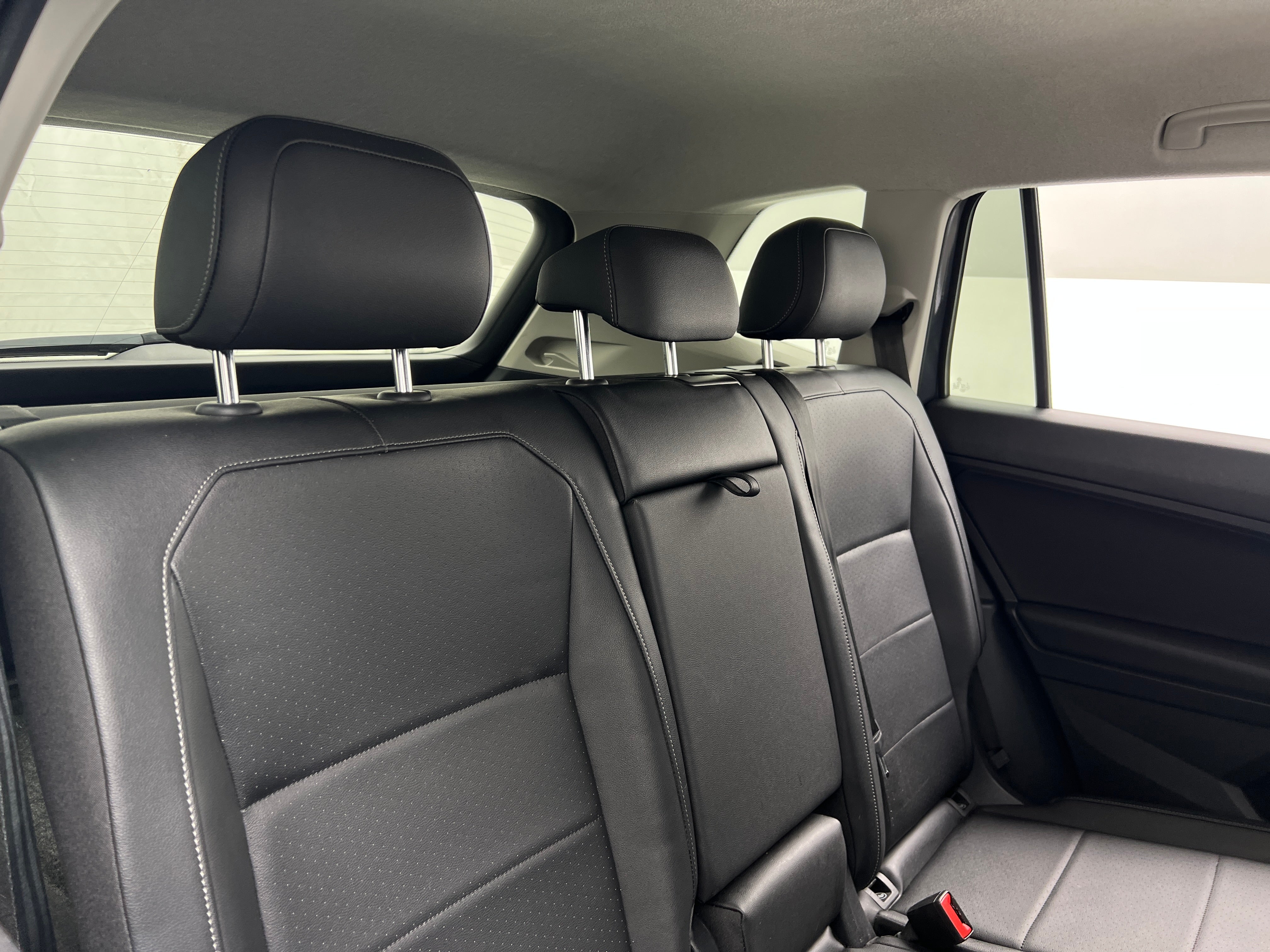 2019 Volkswagen Tiguan 2.0T 5