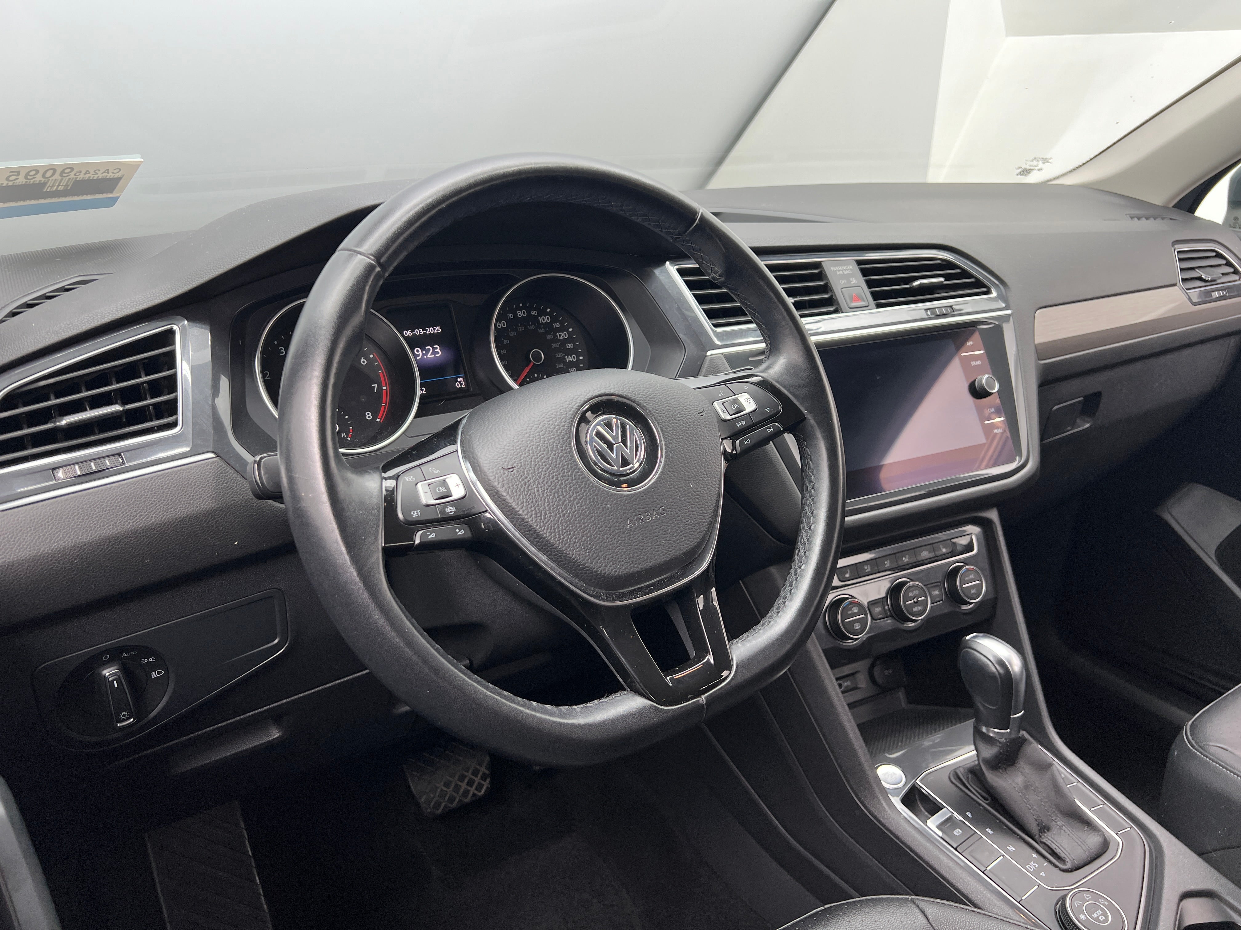 2019 Volkswagen Tiguan 2.0T 4