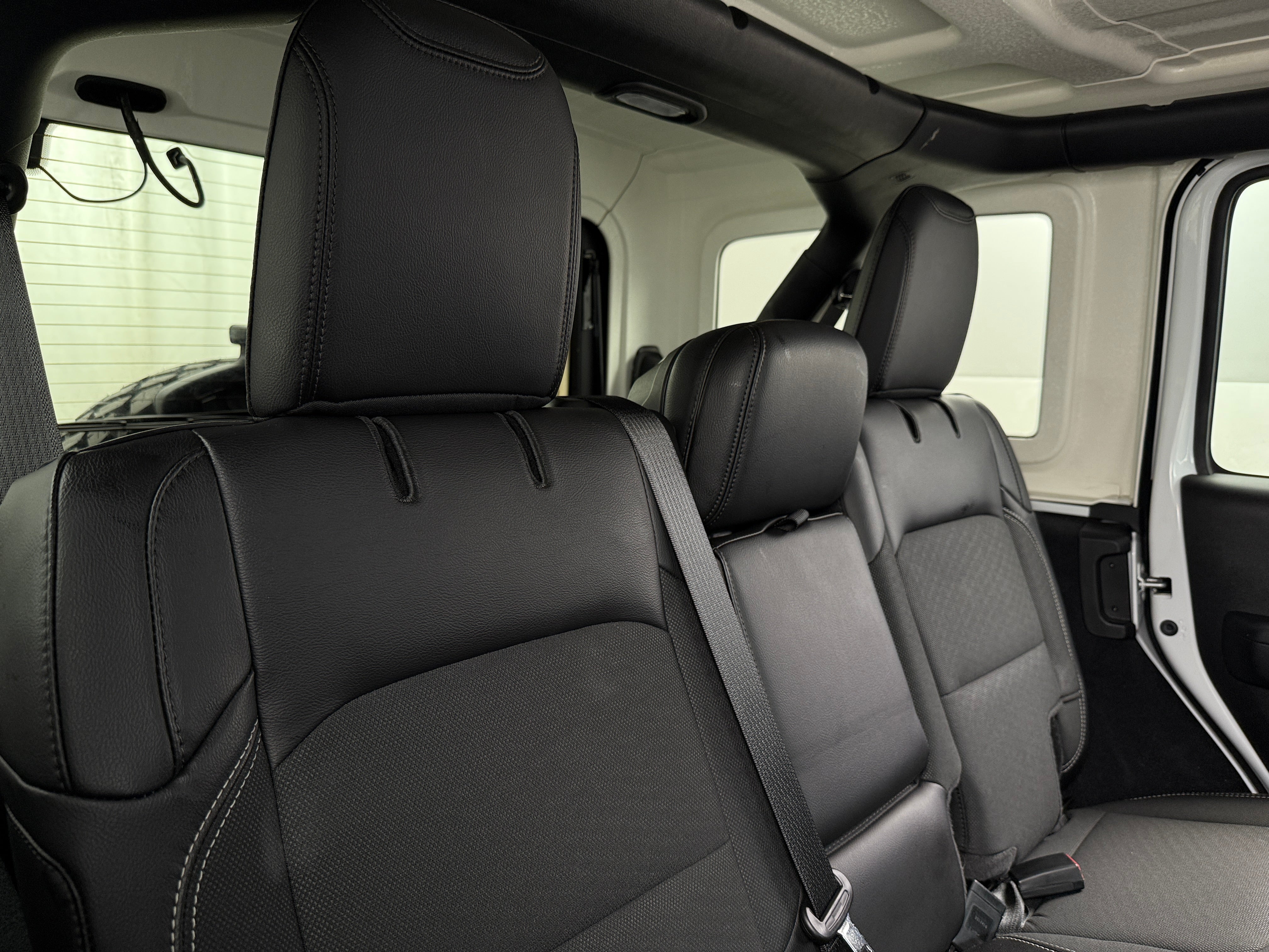 2023 Jeep Wrangler Unlimited Freedom Edition 5