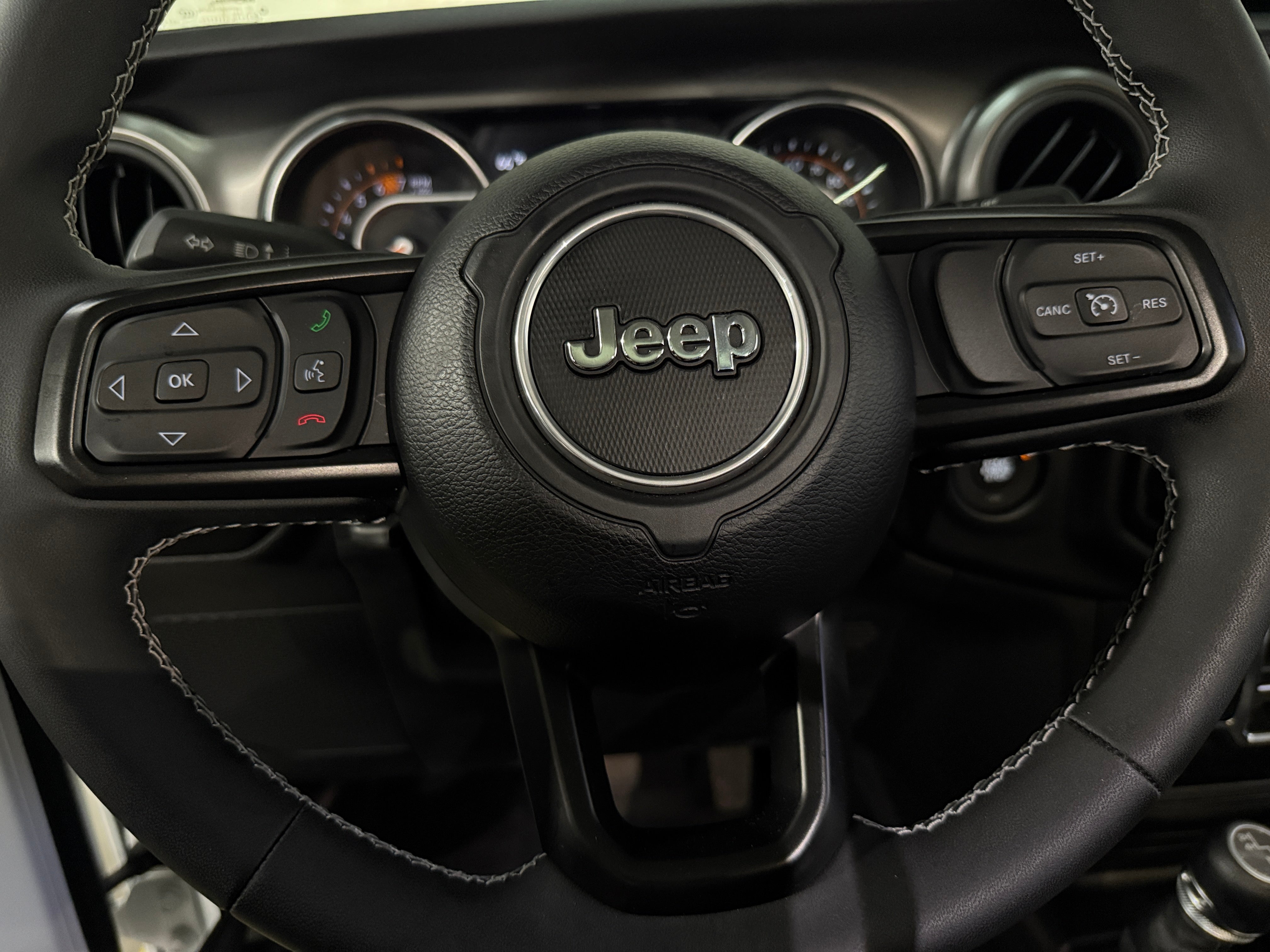 2023 Jeep Wrangler Unlimited Freedom Edition 4